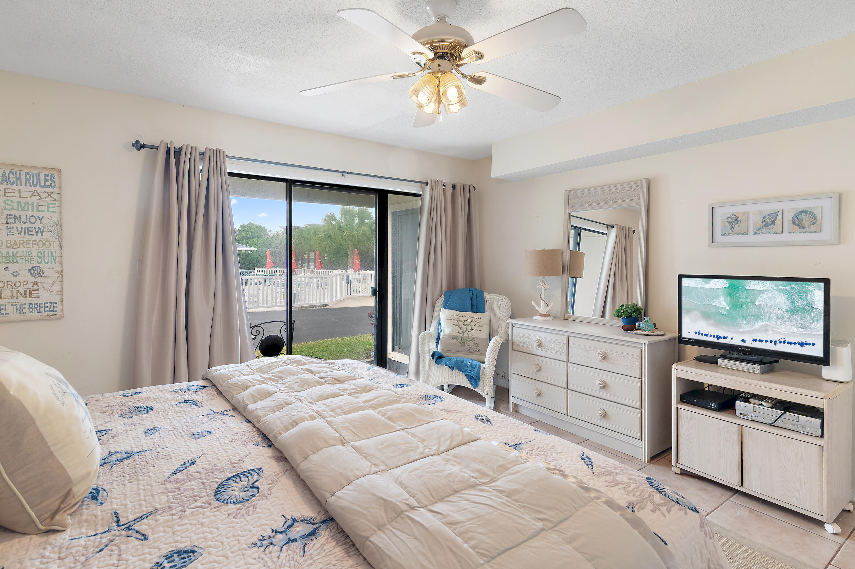 CHATEAU LA MER CONDO 2 - Residential