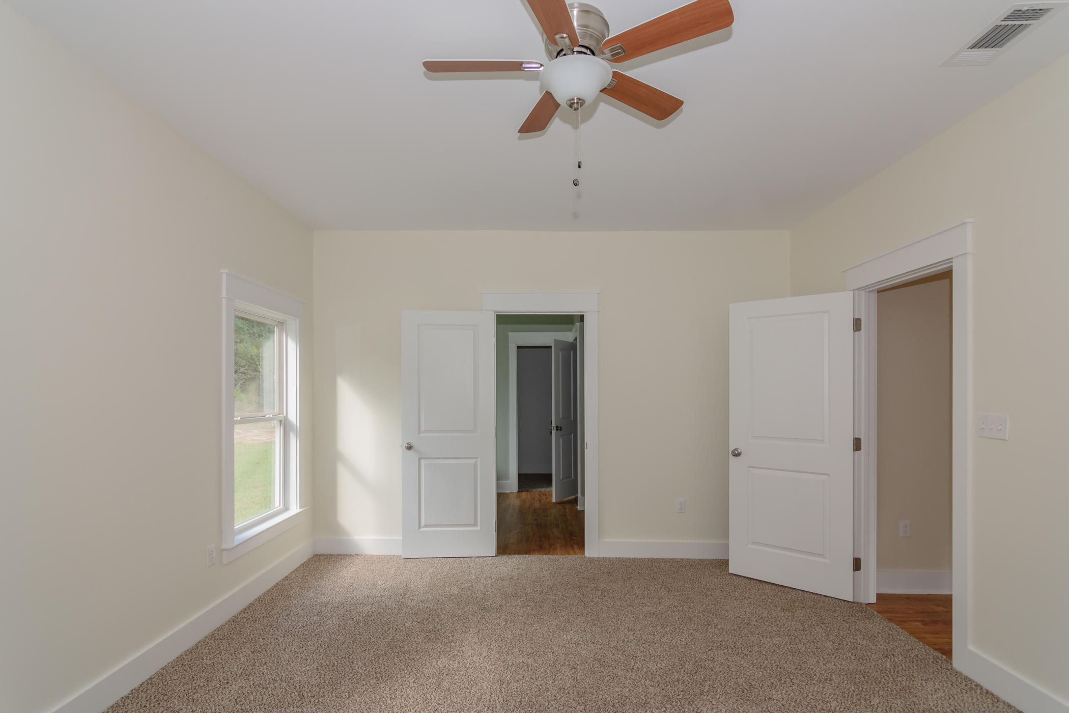 Majestic Oaks Vineyard Ph 1 - Residential