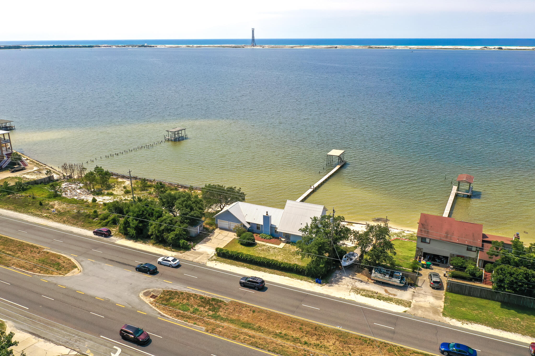 SOUTH RNG 25 WATER - Residential