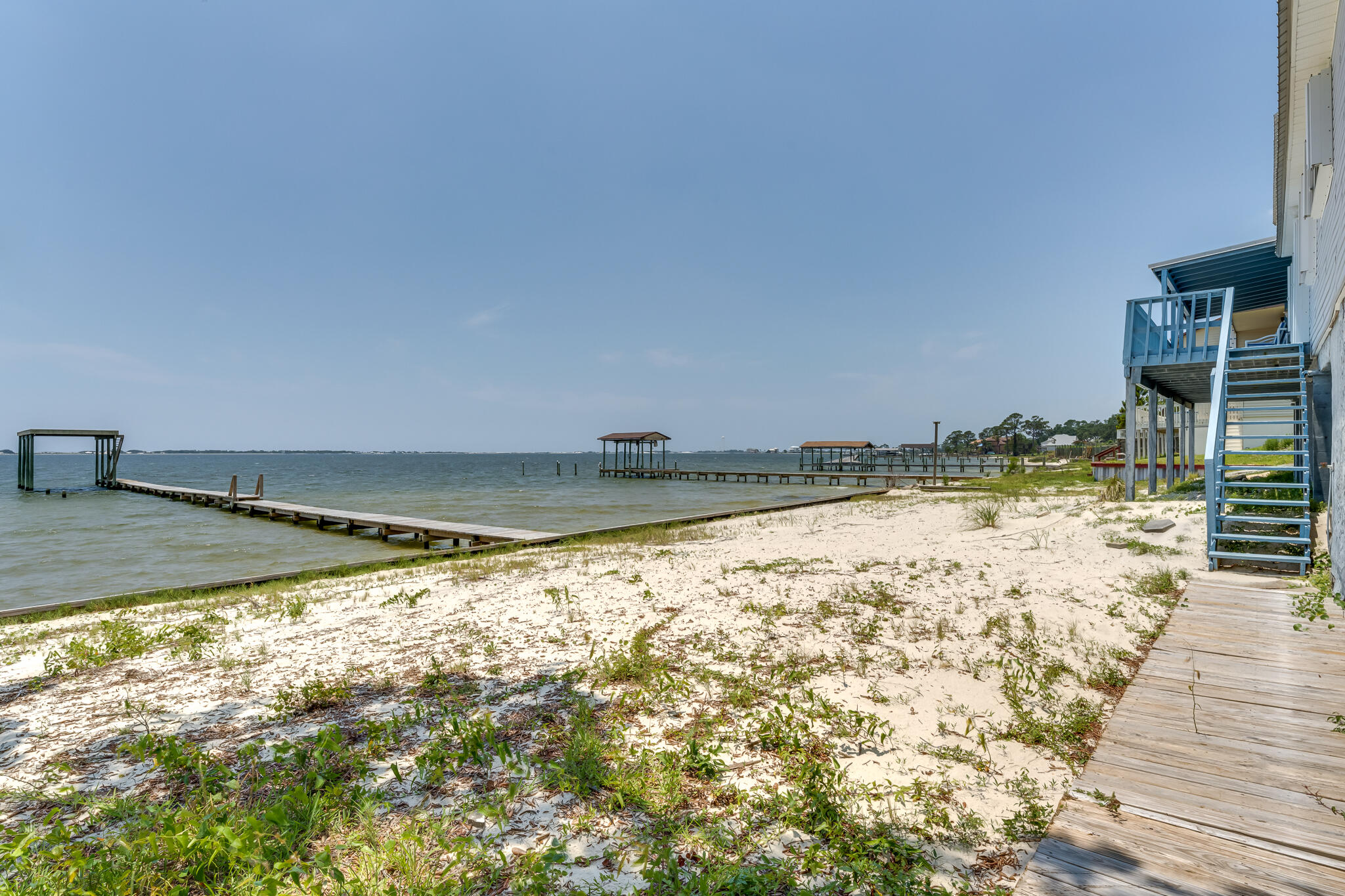 SOUTH RNG 25 WATER - Residential