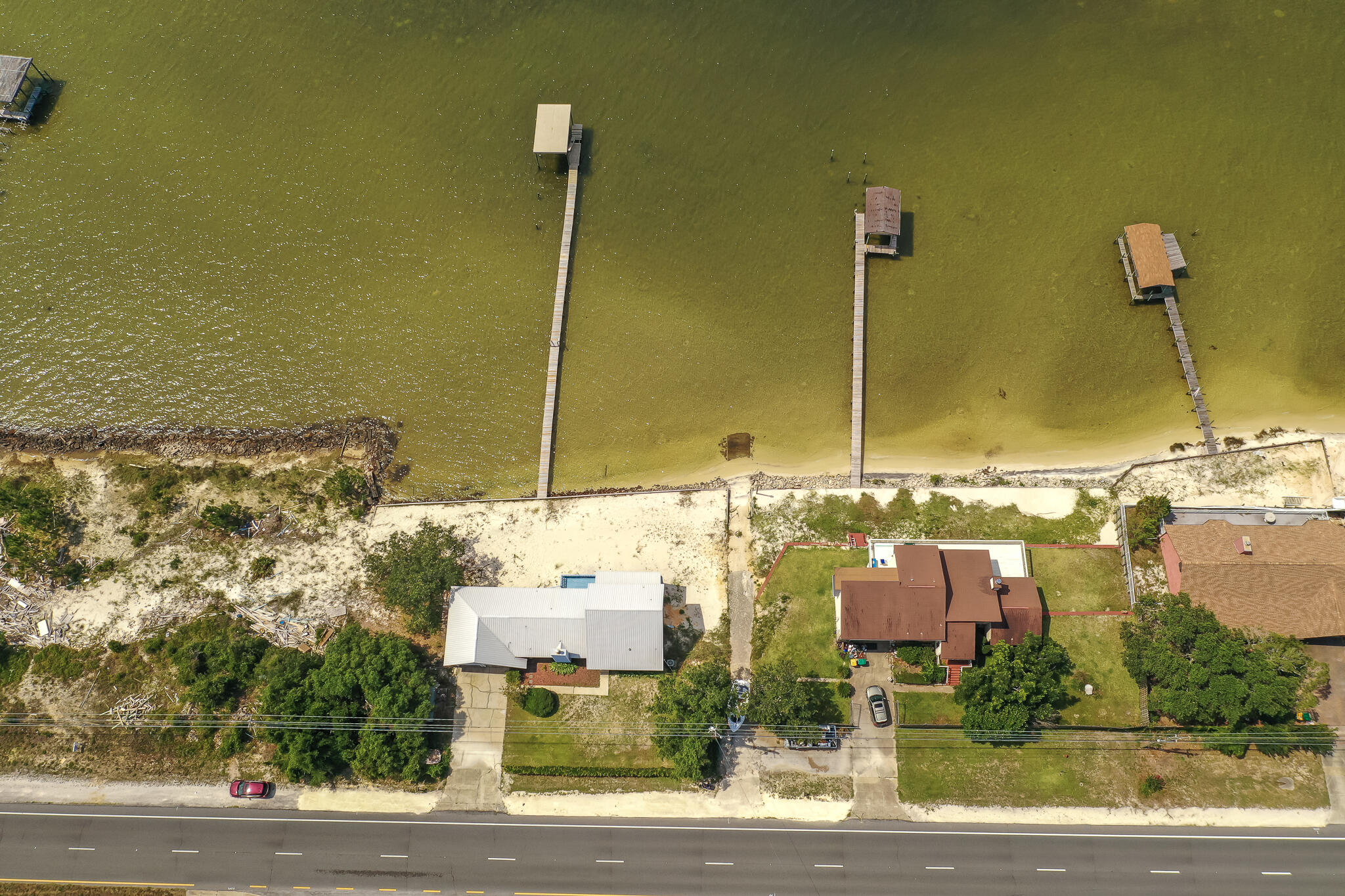 SOUTH RNG 25 WATER - Residential