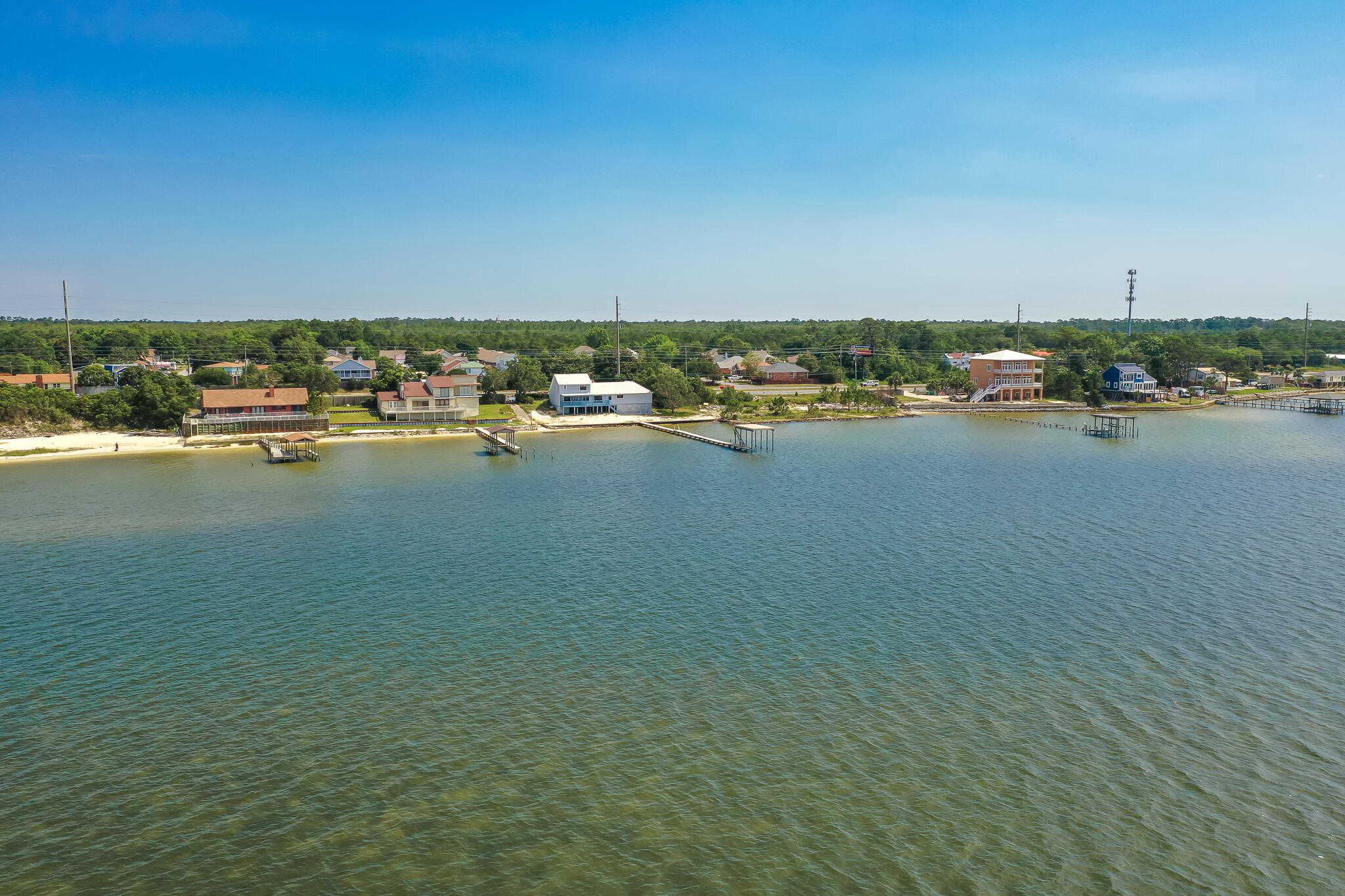 SOUTH RNG 25 WATER - Residential