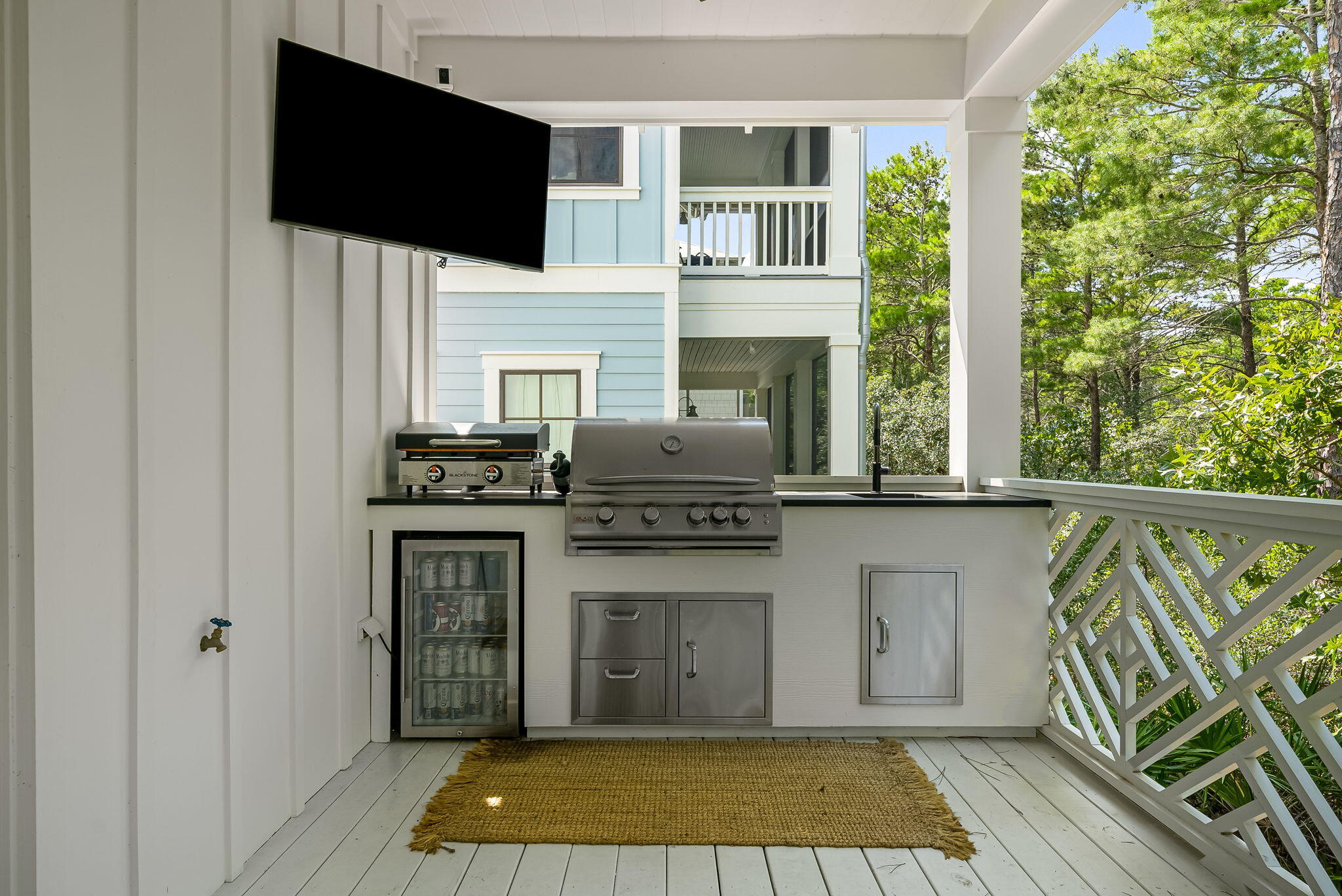LAKESIDE AT BLUE MOUNTAIN BEACH - Residential