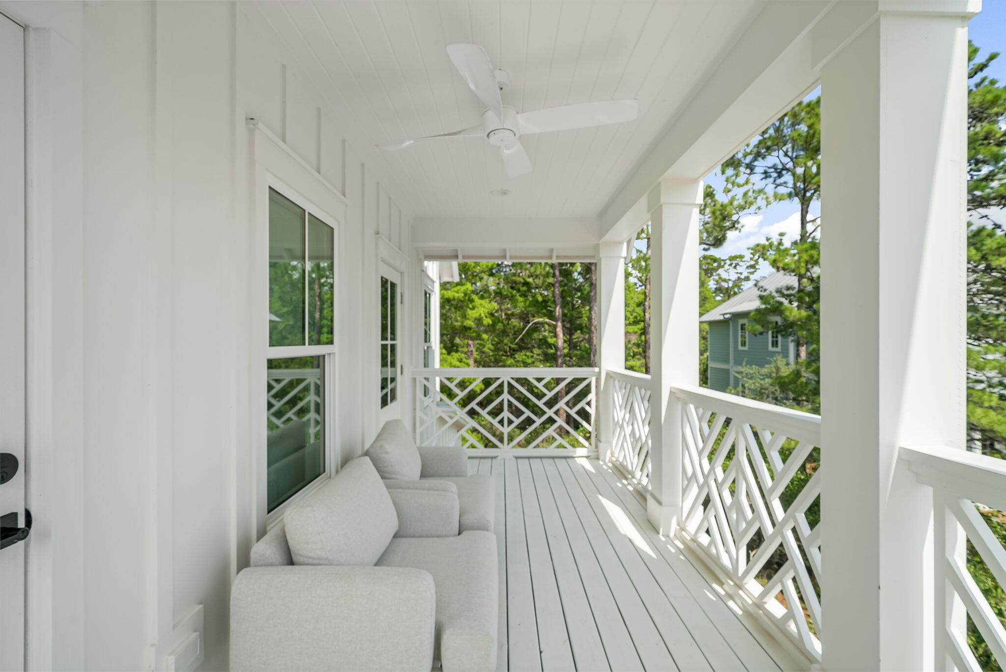 LAKESIDE AT BLUE MOUNTAIN BEACH - Residential