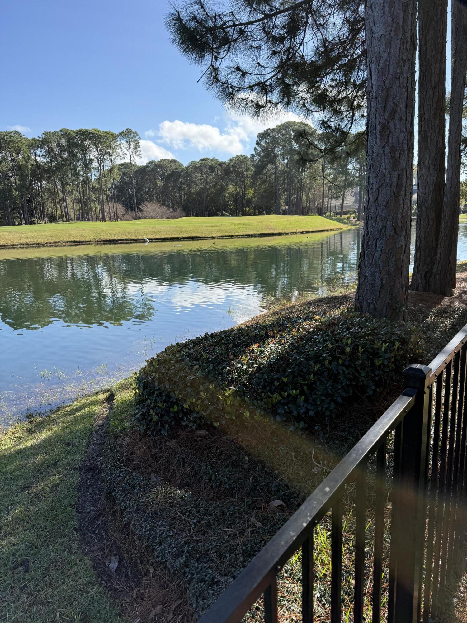 BURNT PINE - Residential