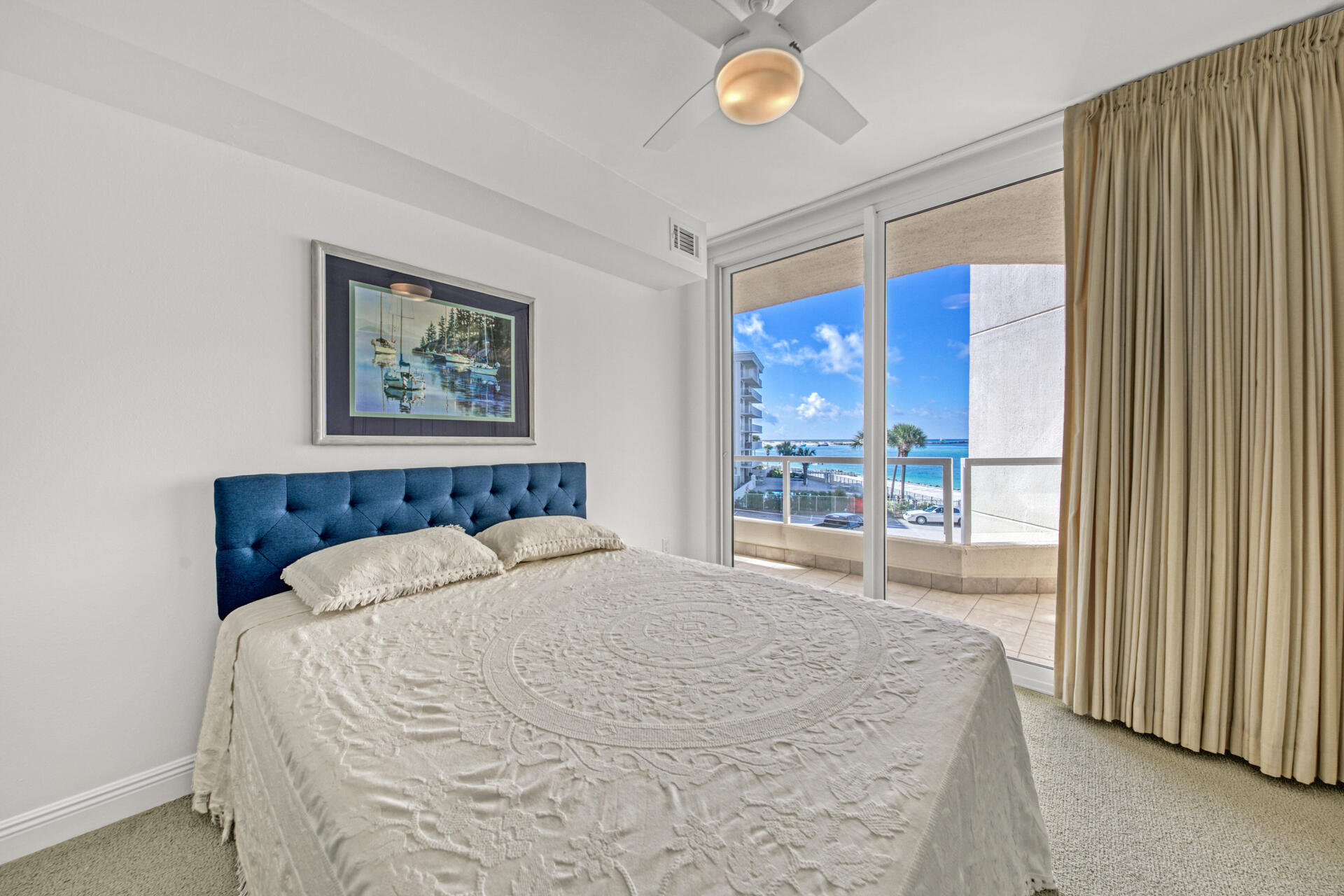 EAST PASS TOWERS CONDO PH 2 - Residential