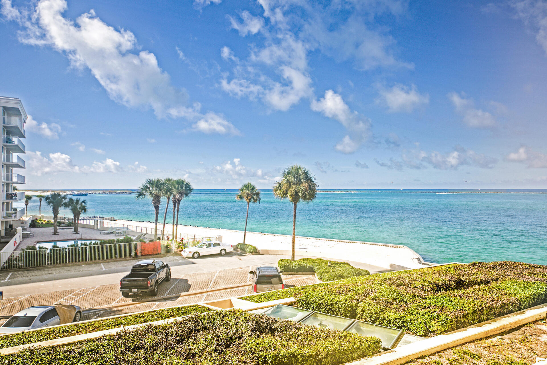 EAST PASS TOWERS CONDO PH 2 - Residential