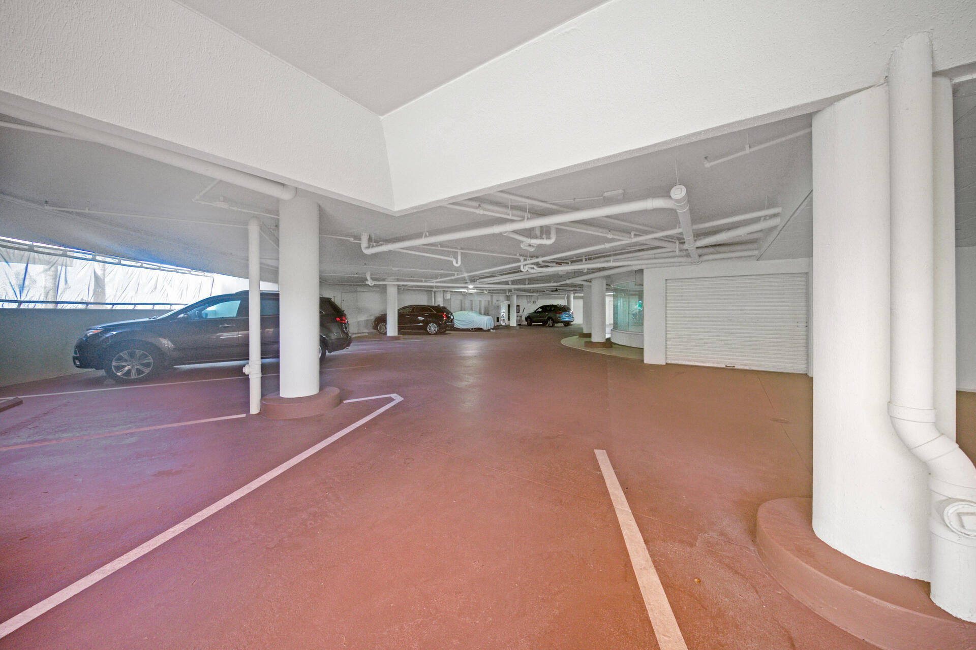 EAST PASS TOWERS CONDO PH 2 - Residential