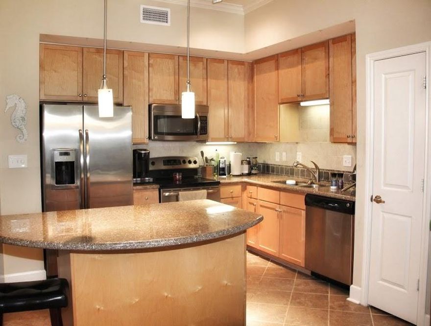 Unit has sustained light damage from Hurricane Michael, including light flooring issues, association has been notified and in the process of repairing. Call Dale Gumm regarding owner conveyance.