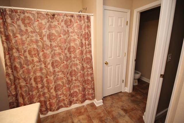 THE PINES - Residential