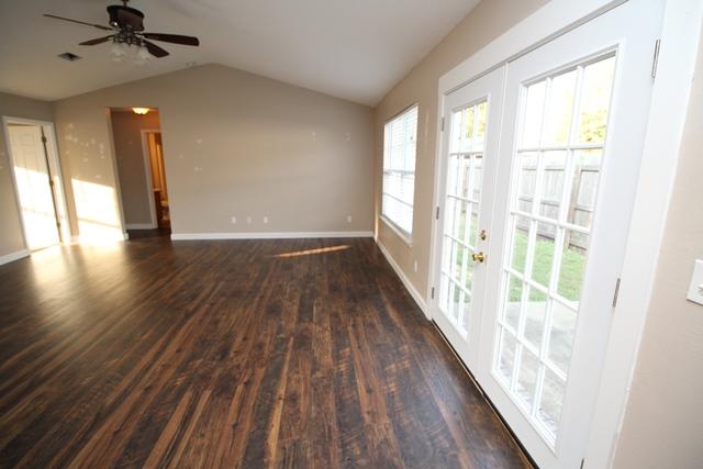 THE PINES - Residential