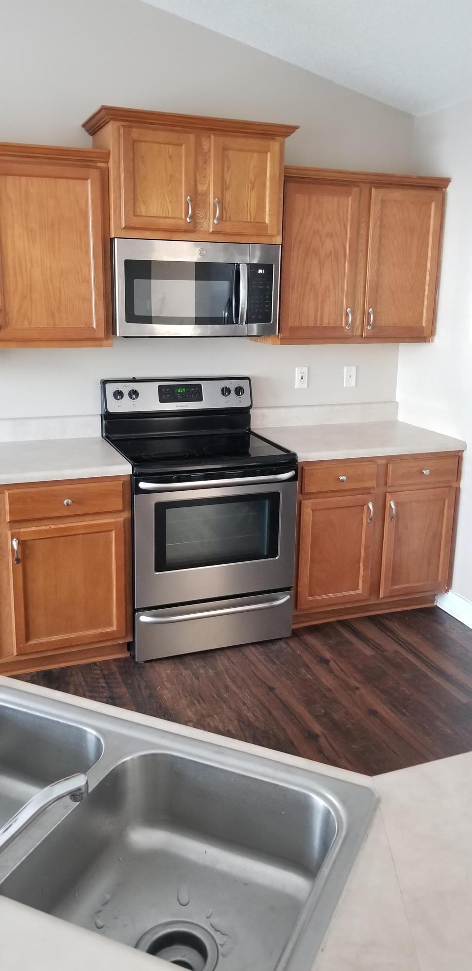 THE PINES - Residential