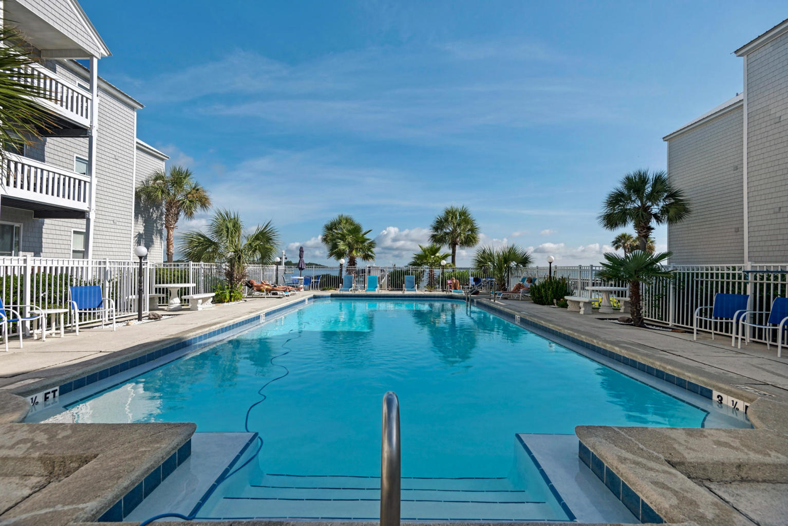 Hermitage By The Bay - Residential