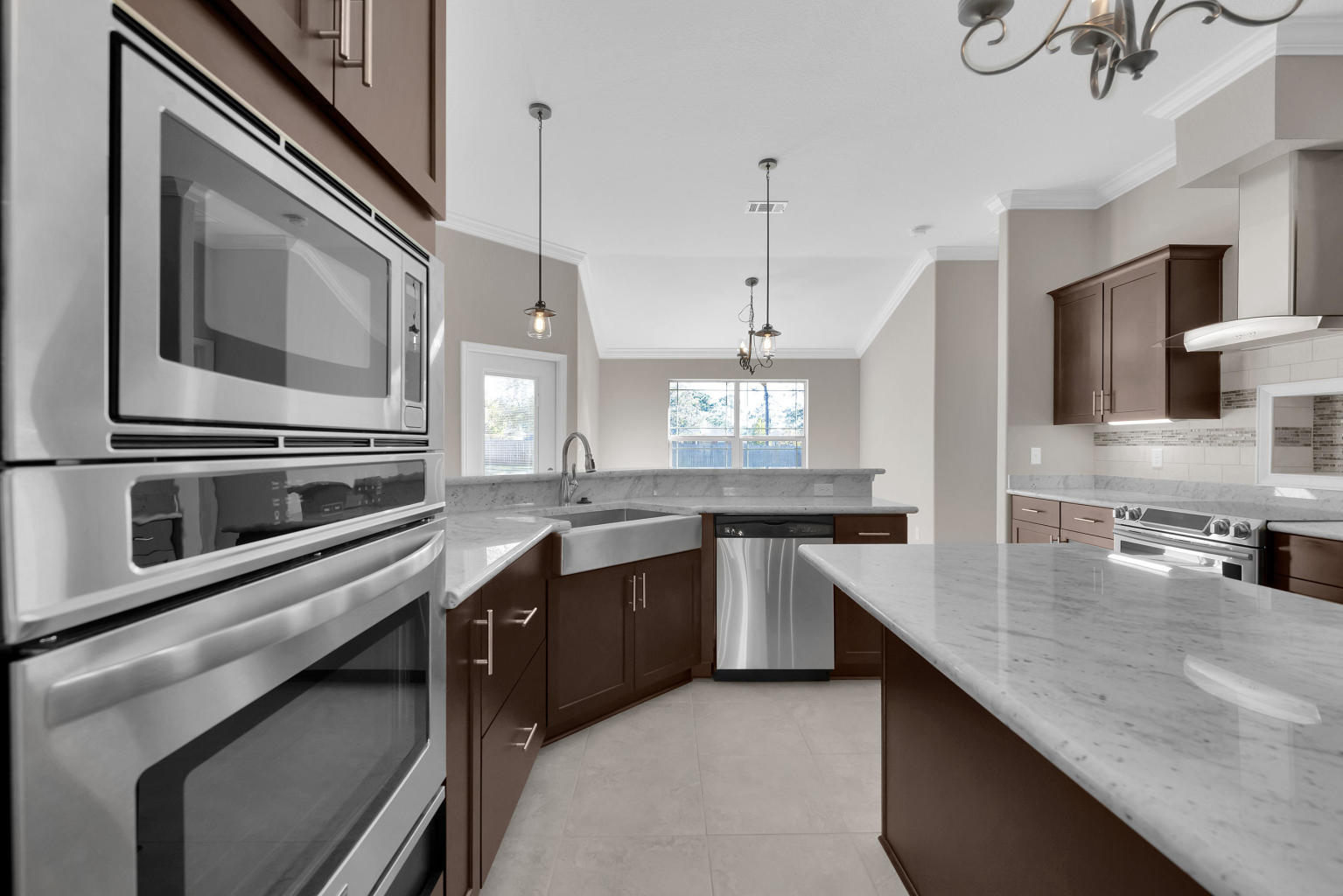 HOLLEY BY THE SEA - Residential