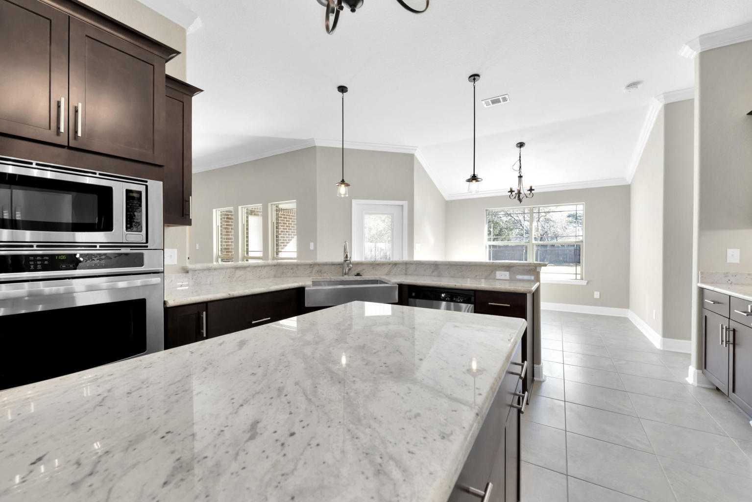 HOLLEY BY THE SEA - Residential