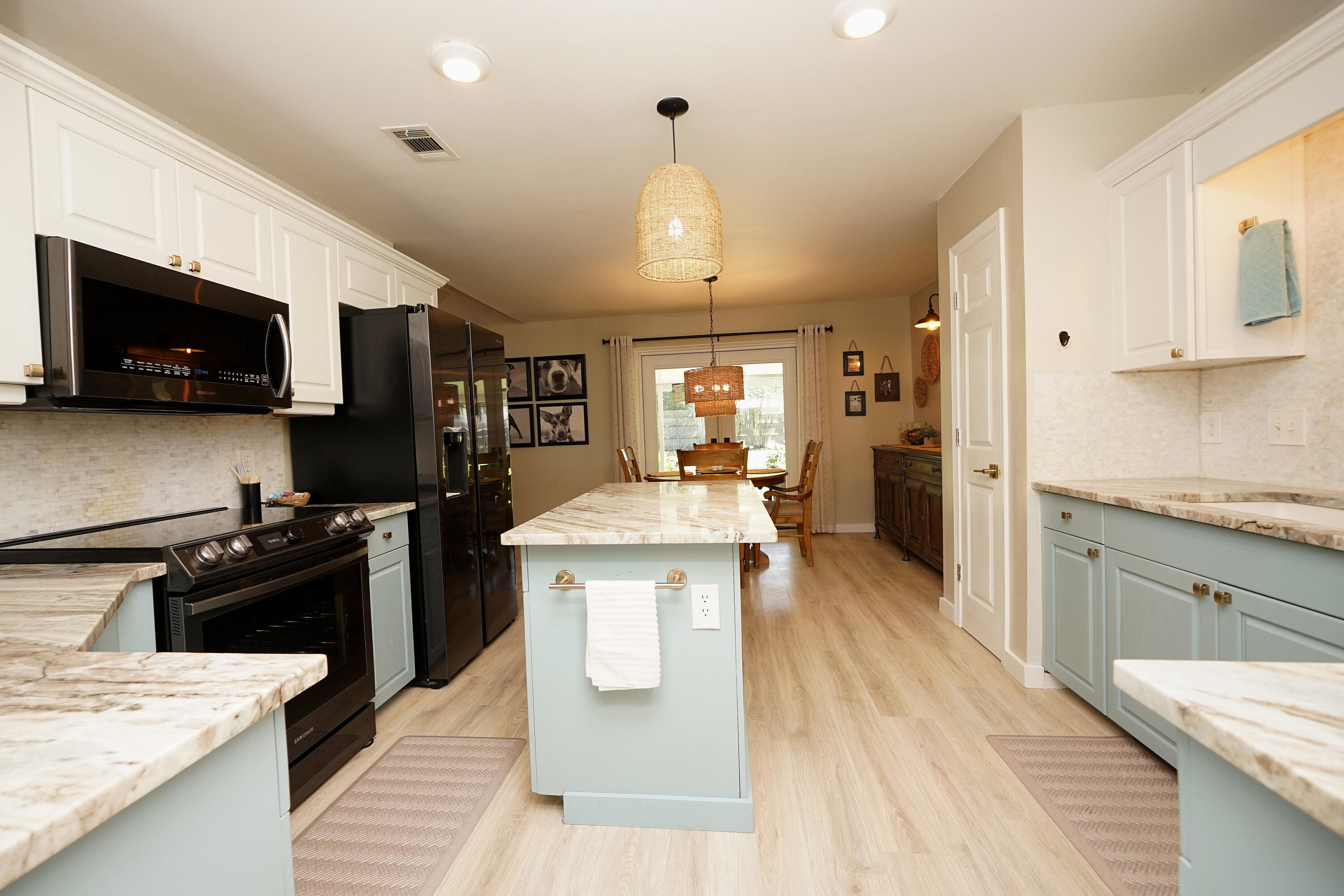 RAINTREE ESTATES - Residential