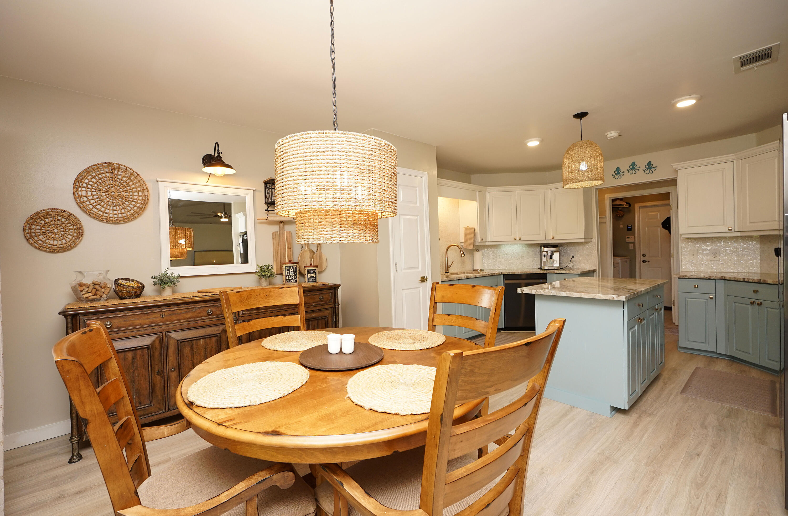 RAINTREE ESTATES - Residential