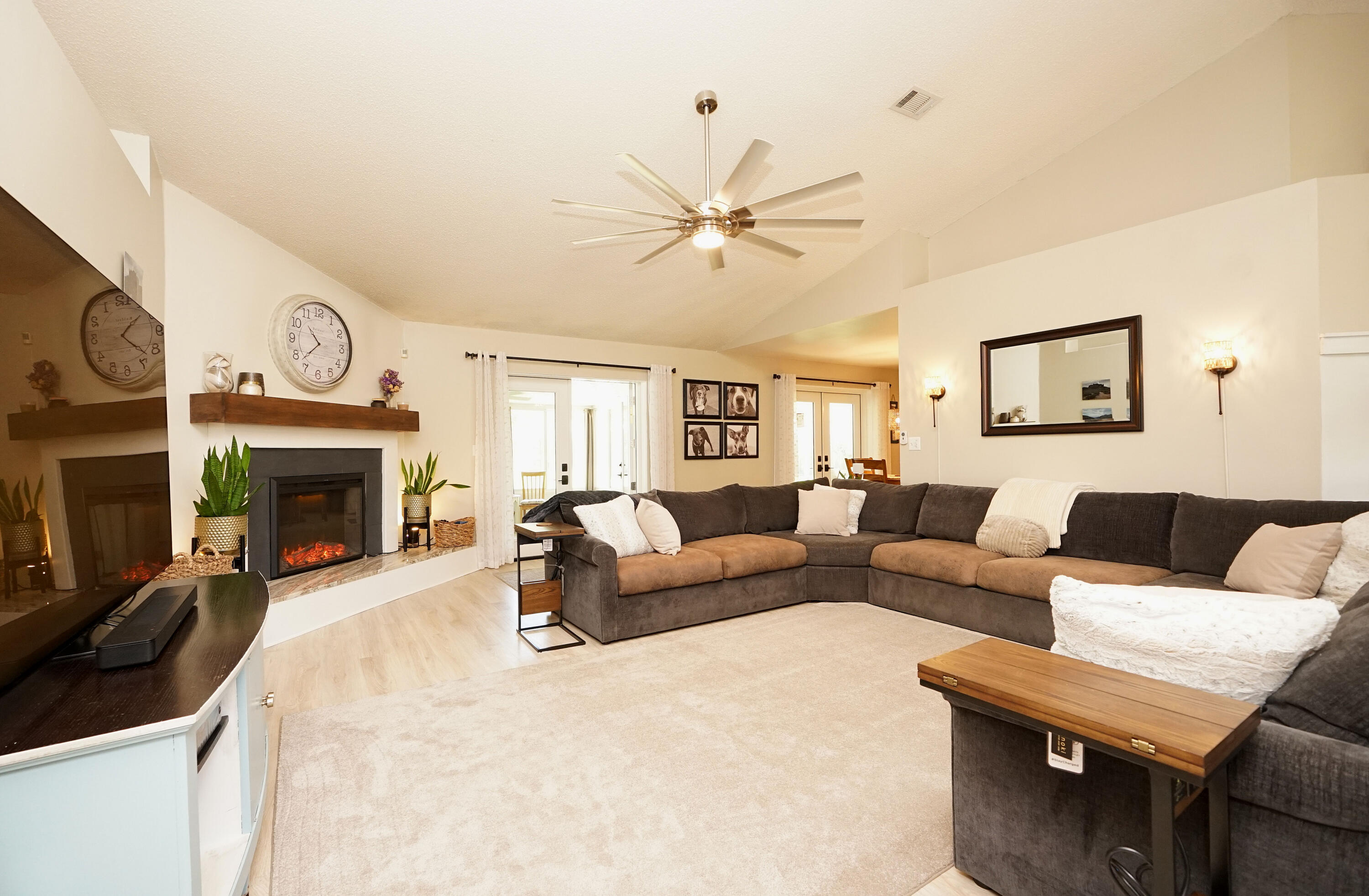 RAINTREE ESTATES - Residential