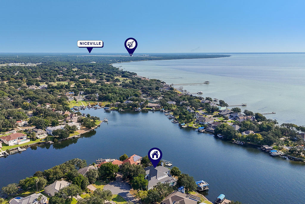 LAKE POINTE - Residential