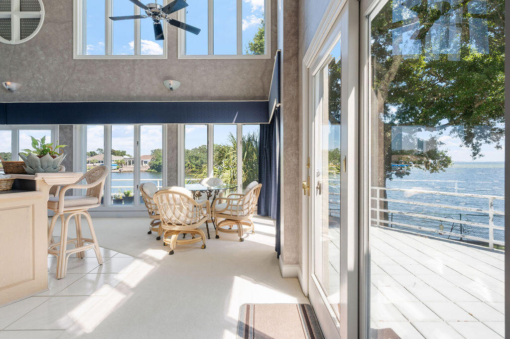 LAKE POINTE - Residential