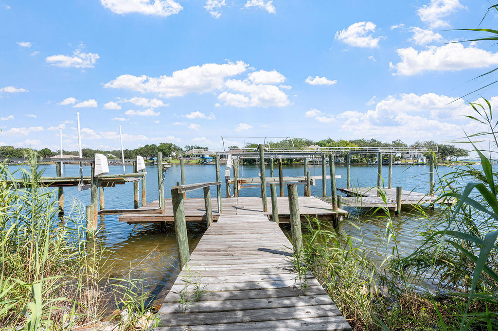 LAKE POINTE - Residential