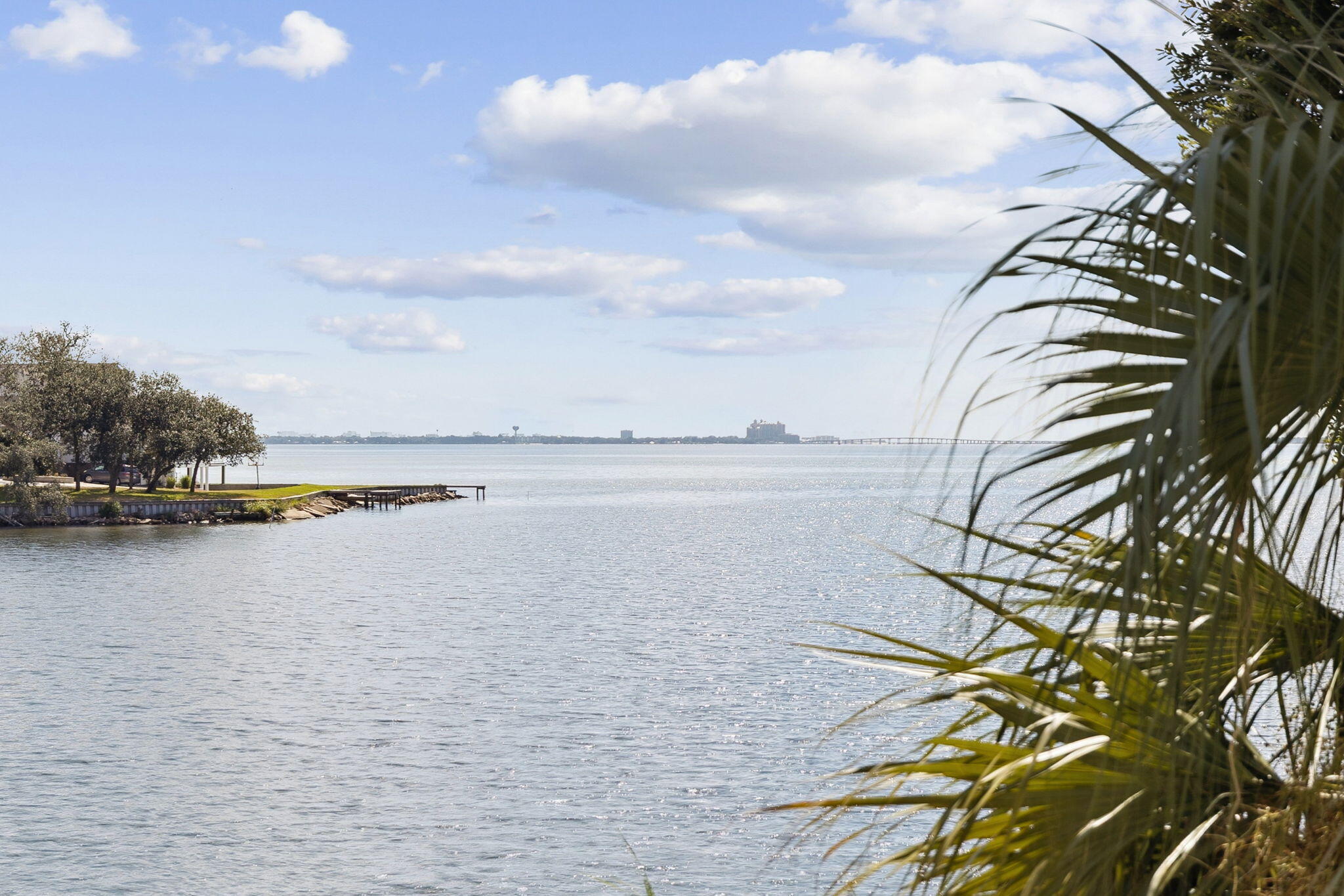 LAKE POINTE - Residential