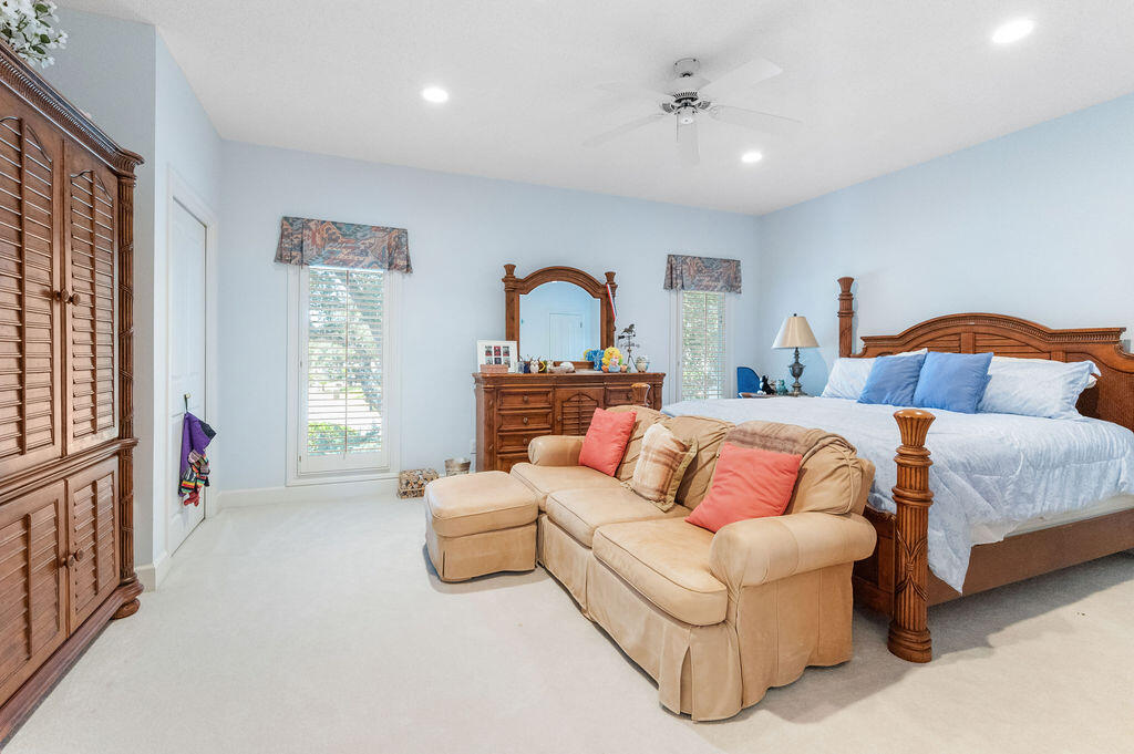 LAKE POINTE - Residential