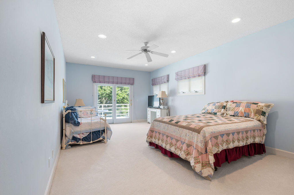 LAKE POINTE - Residential