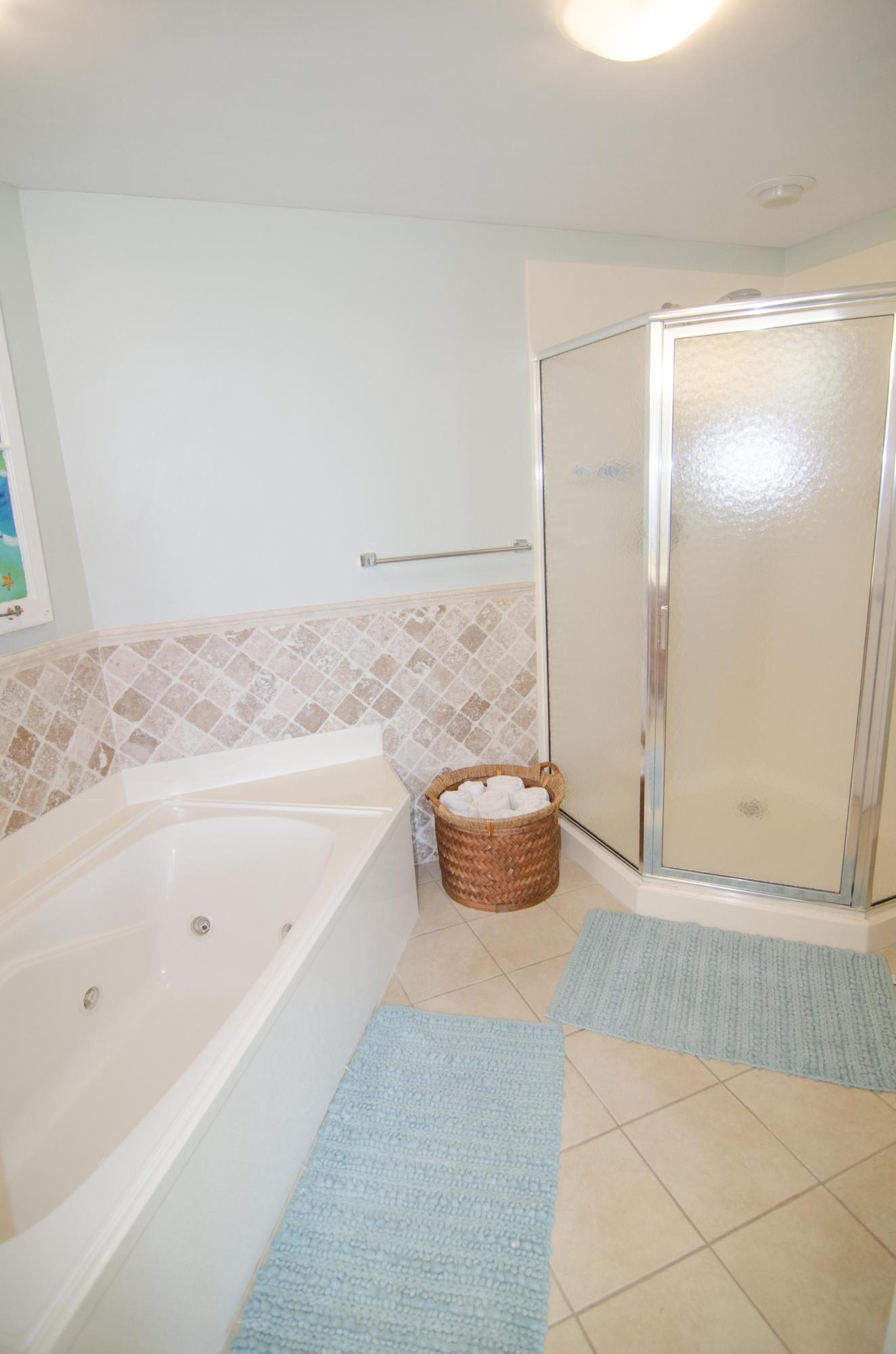 SOUTH BEACH CONDO - Residential