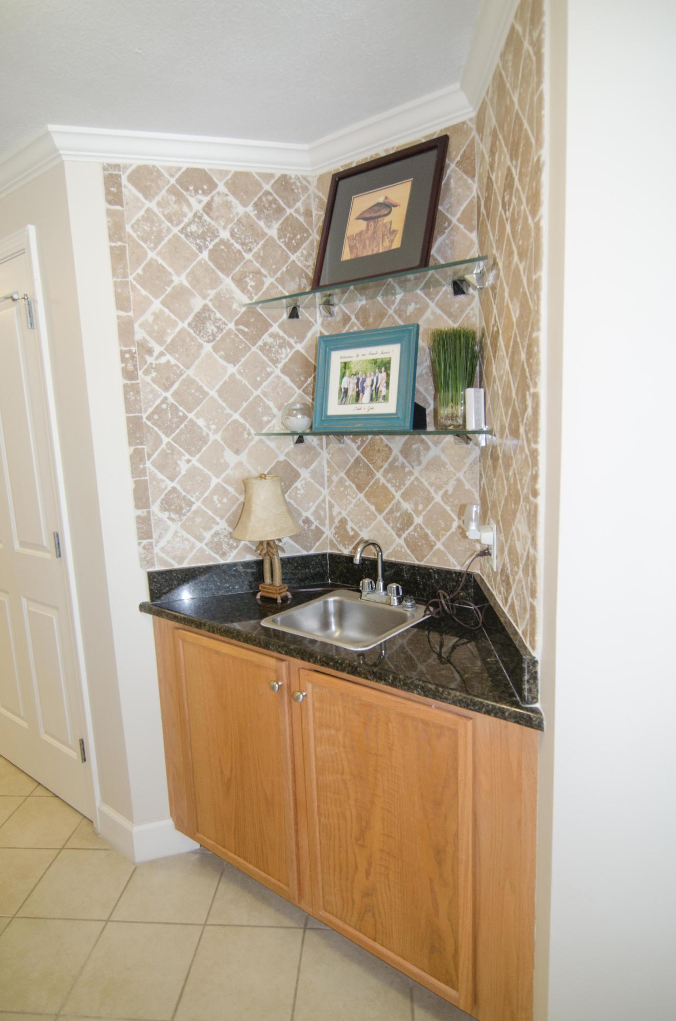 SOUTH BEACH CONDO - Residential