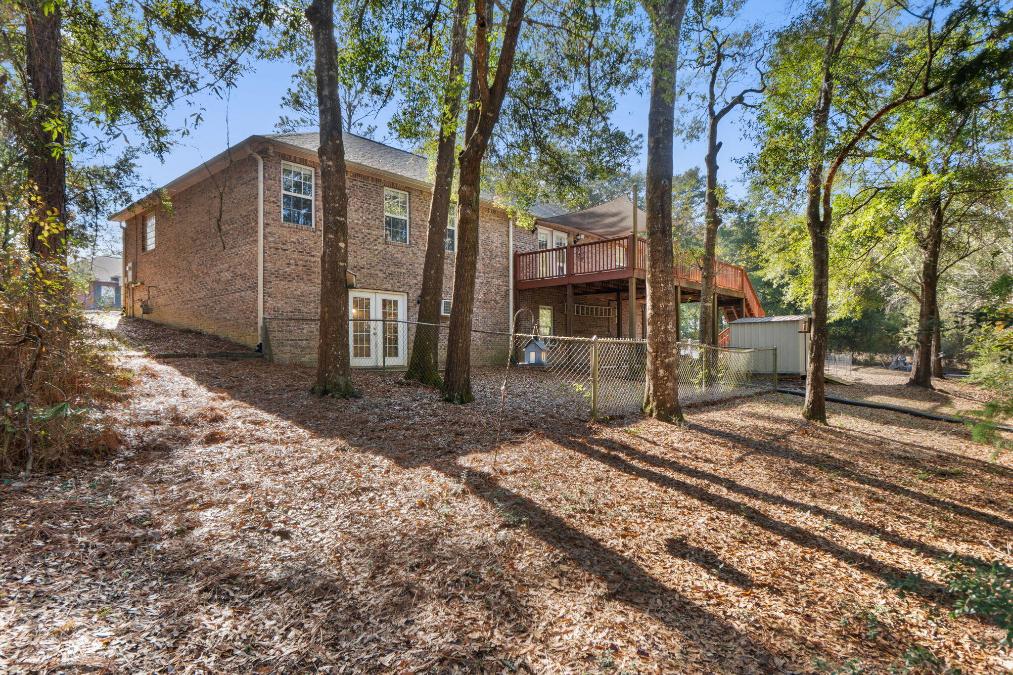 HOLLAND PLACE - Residential