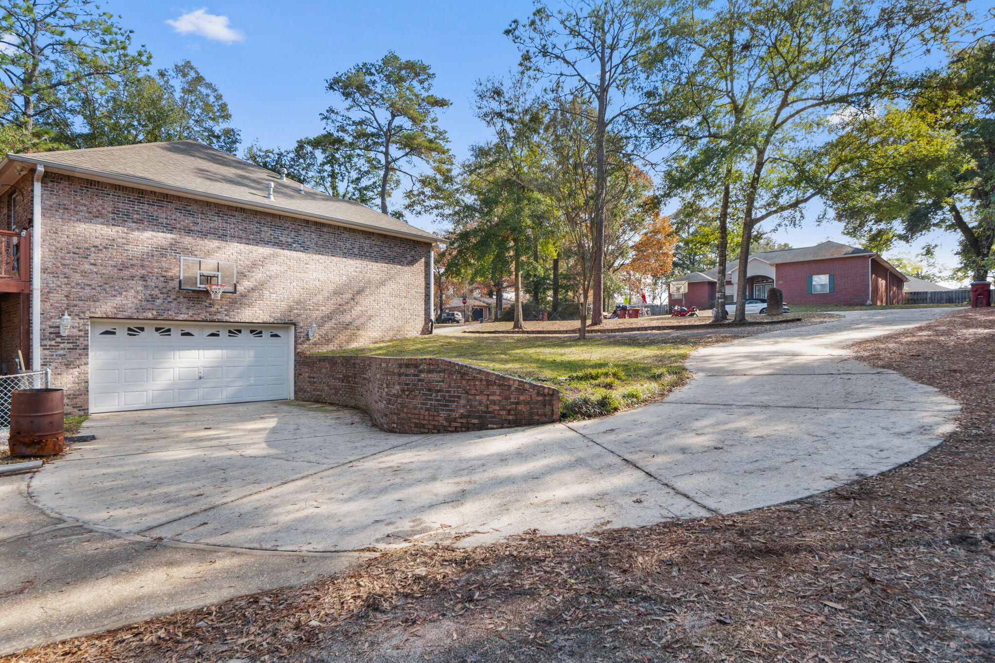 HOLLAND PLACE - Residential