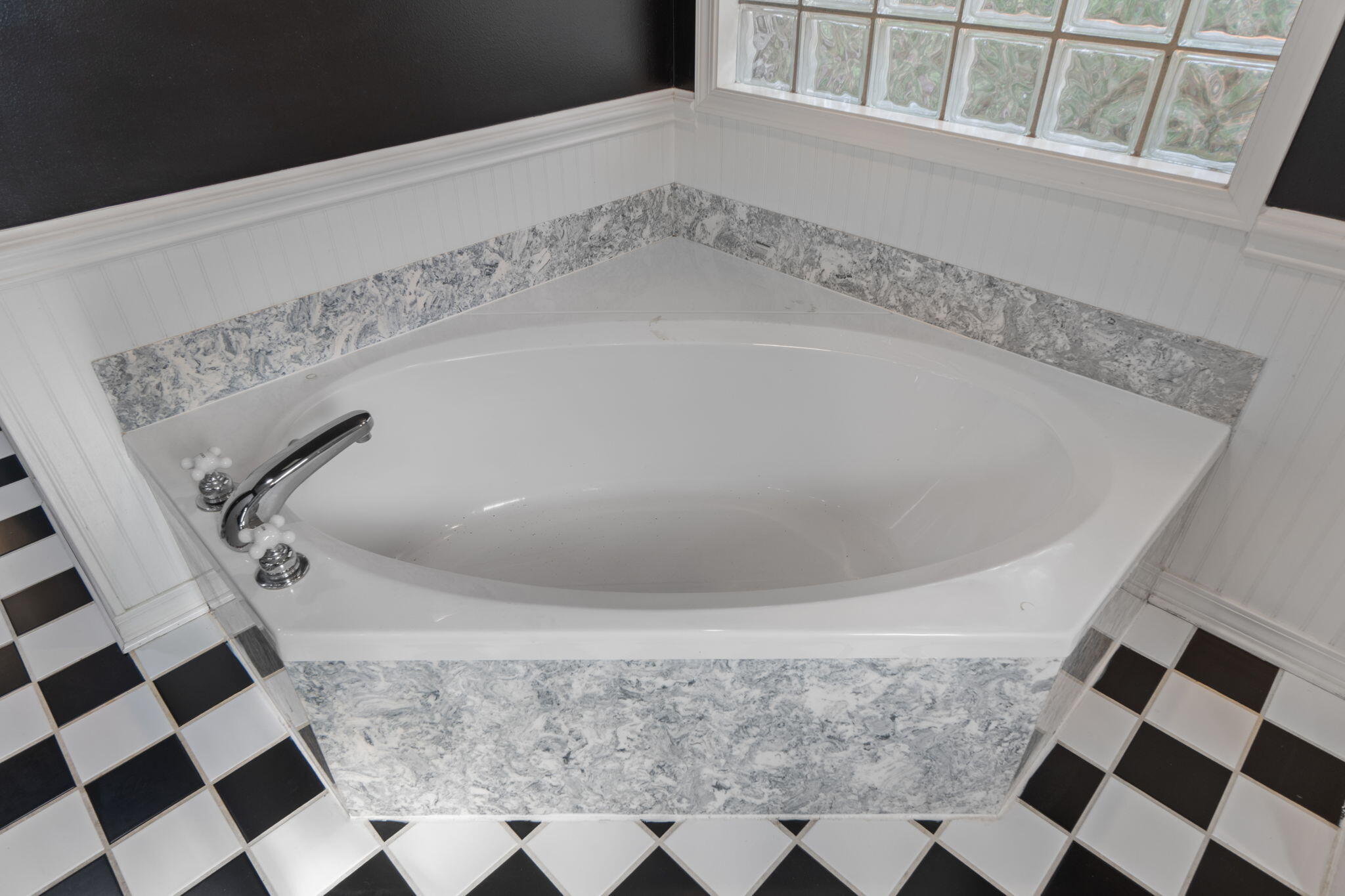 HOLLAND PLACE - Residential