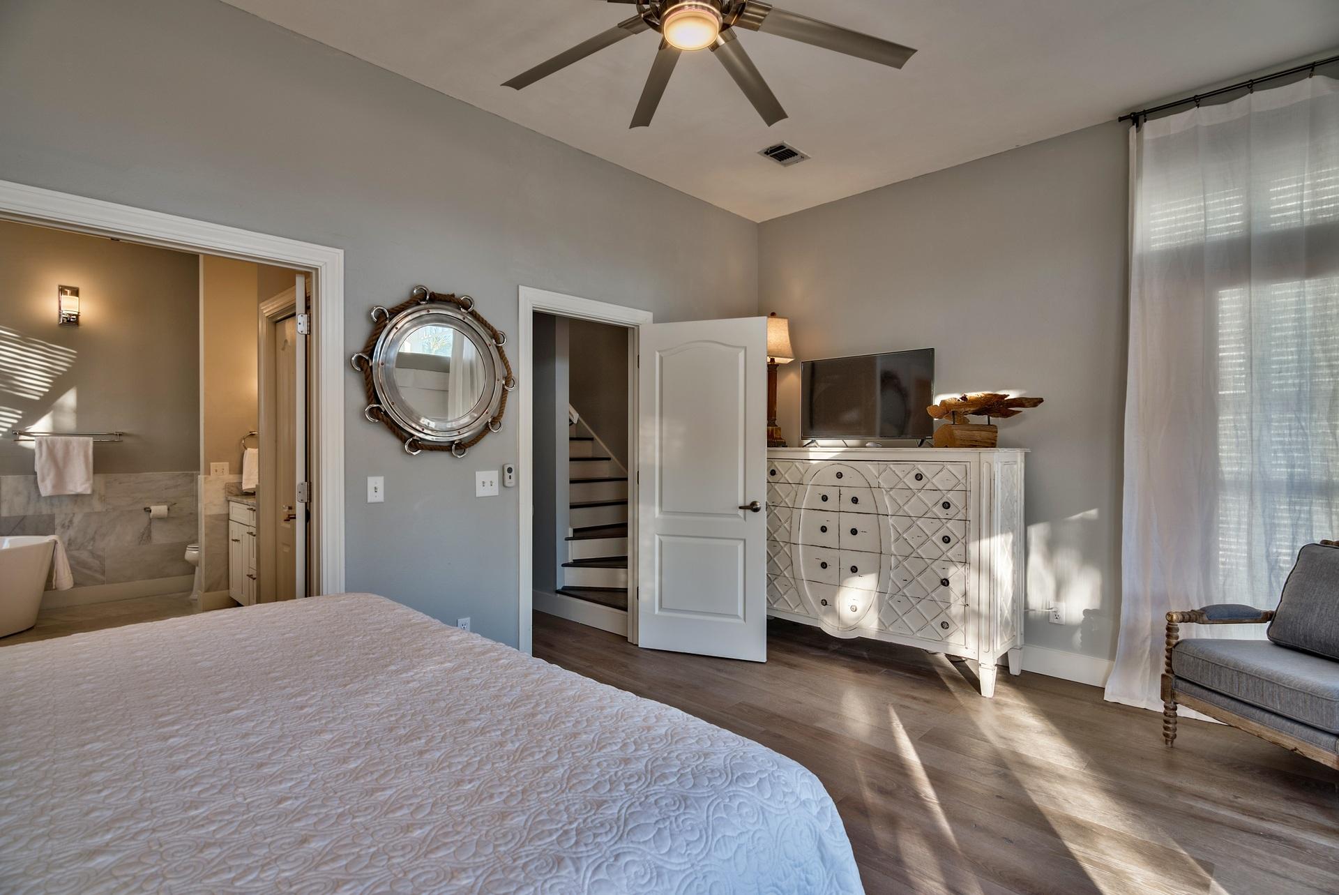 GULF SHORE MANOR - Residential