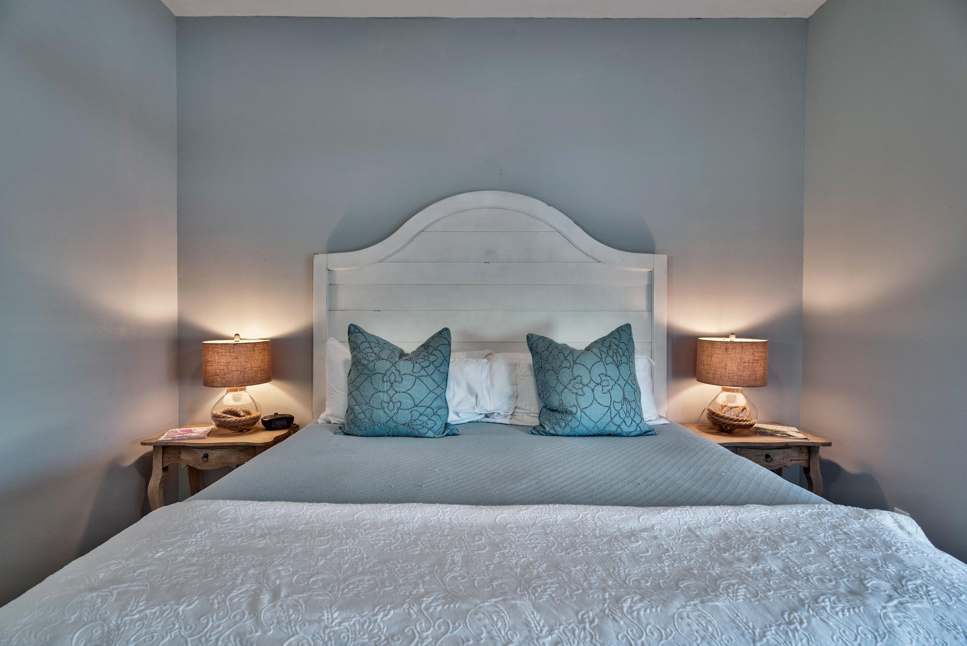 GULF SHORE MANOR - Residential