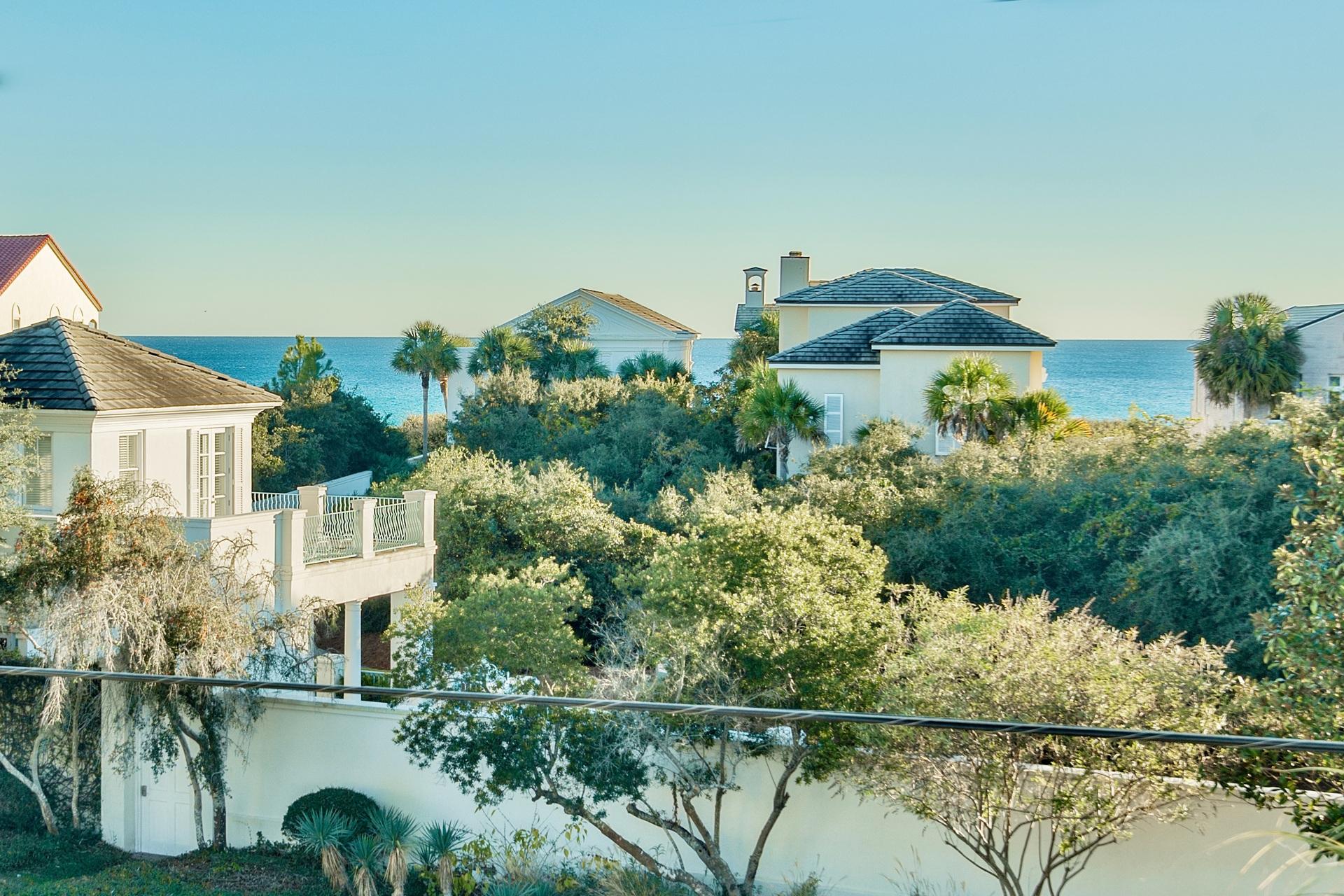 GULF SHORE MANOR - Residential
