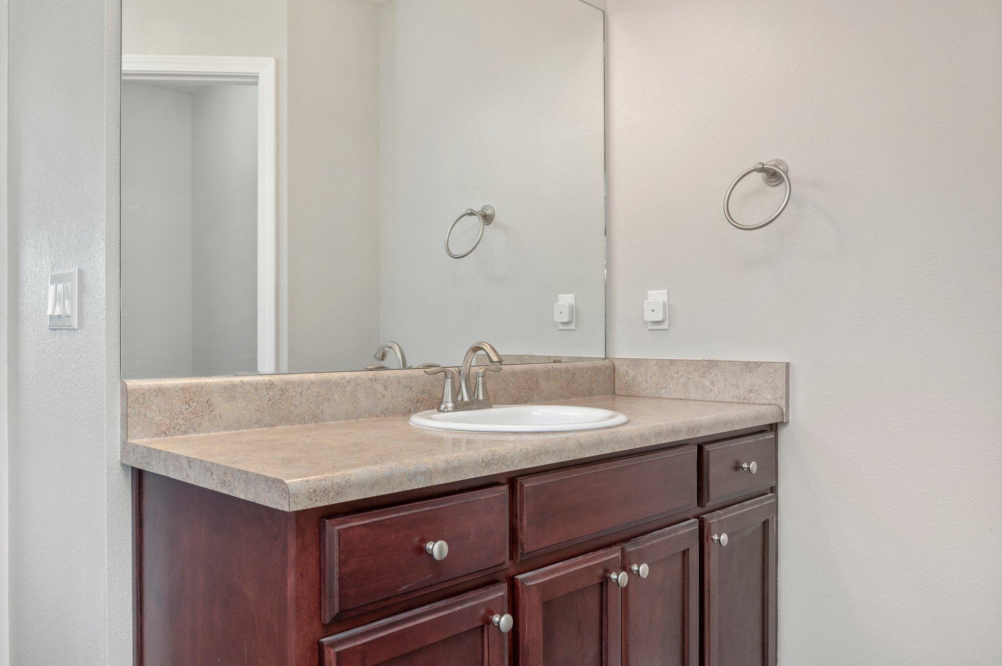 ALICIA PLACE - Residential