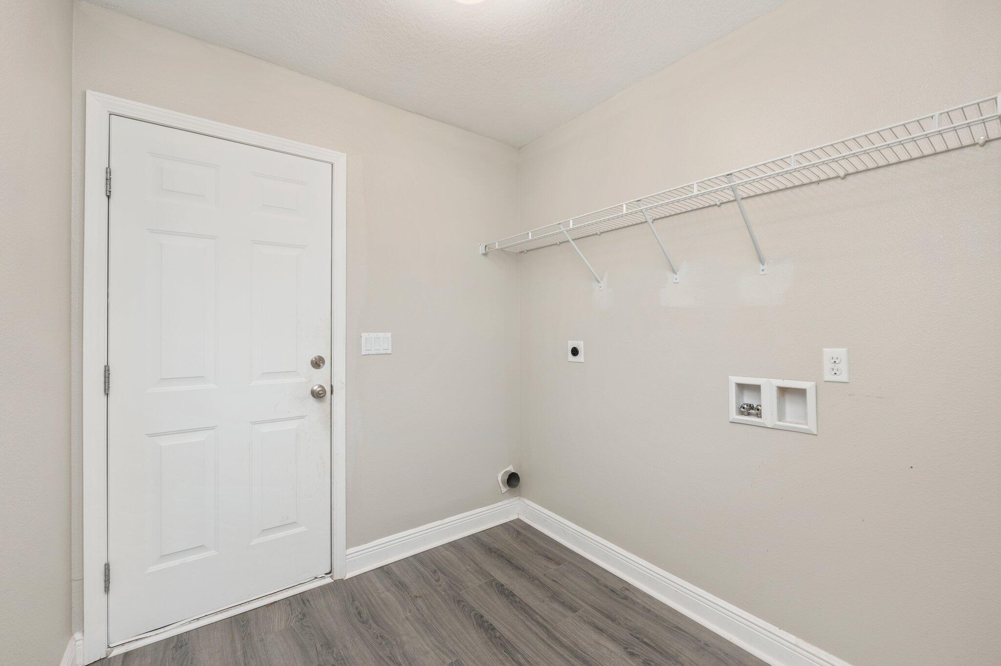 ALICIA PLACE - Residential