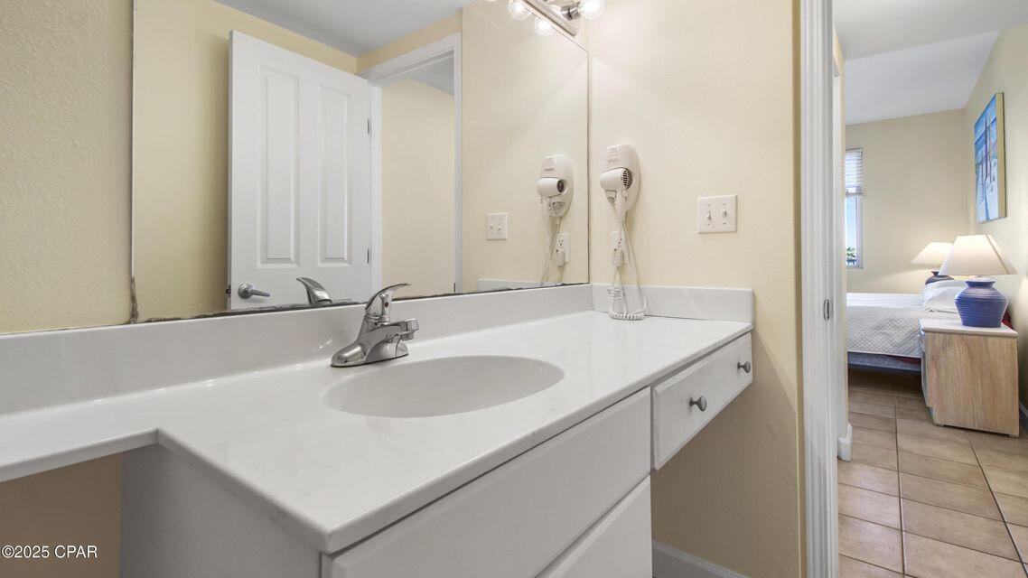 SHORES OF PANAMA - Residential