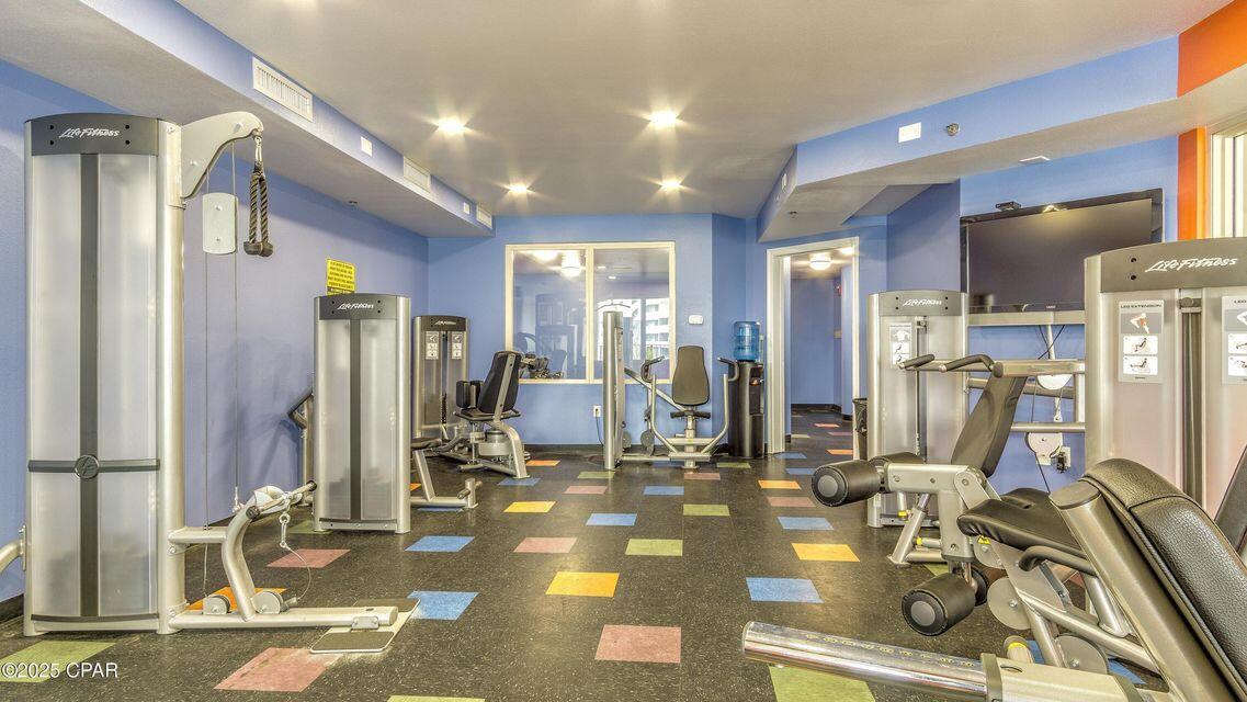 SHORES OF PANAMA - Residential