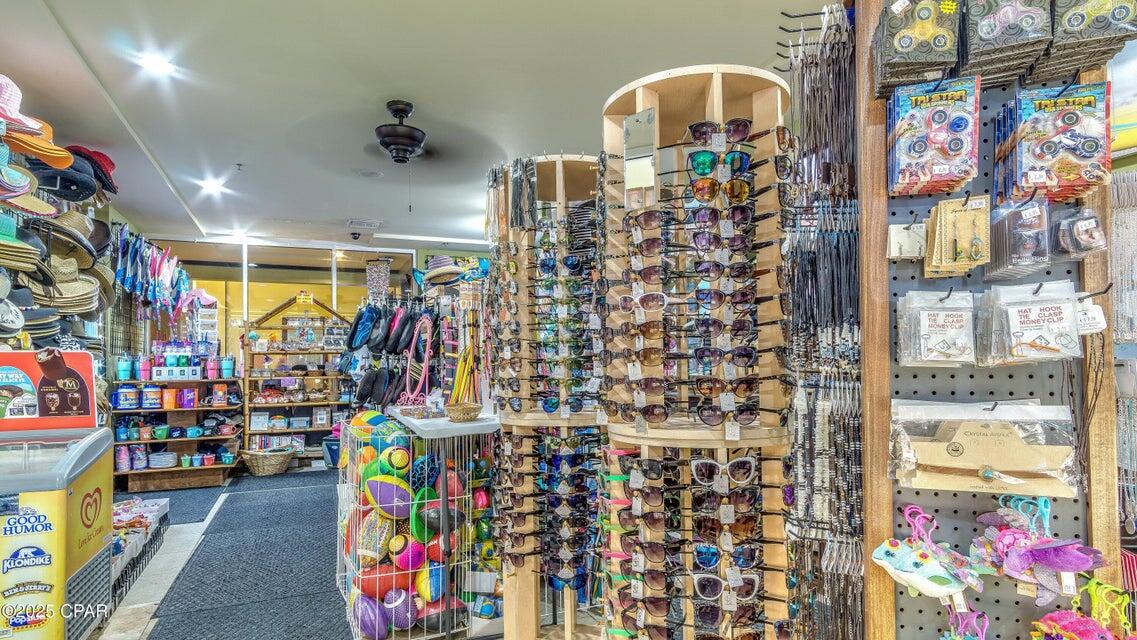 SHORES OF PANAMA - Residential