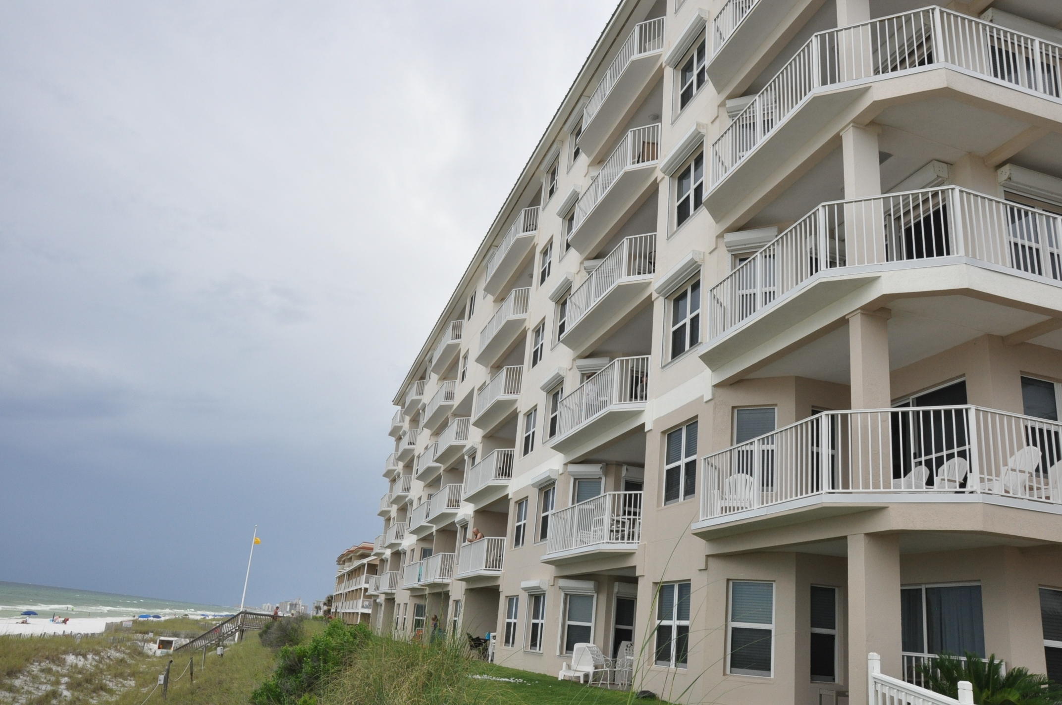 CRYSTAL DUNES CONDO - Residential