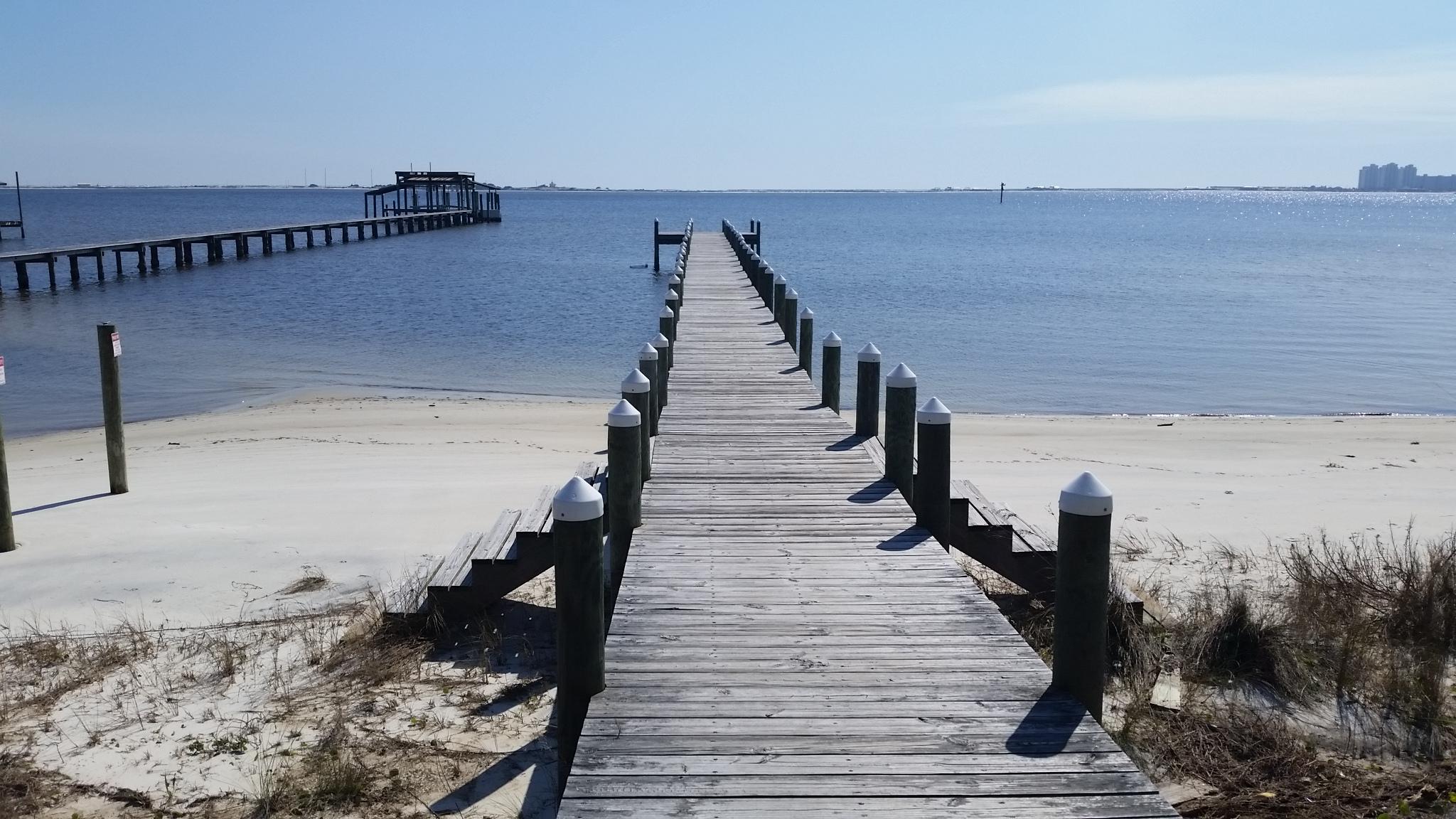 SOUNDSIDE MOORINGS - Residential