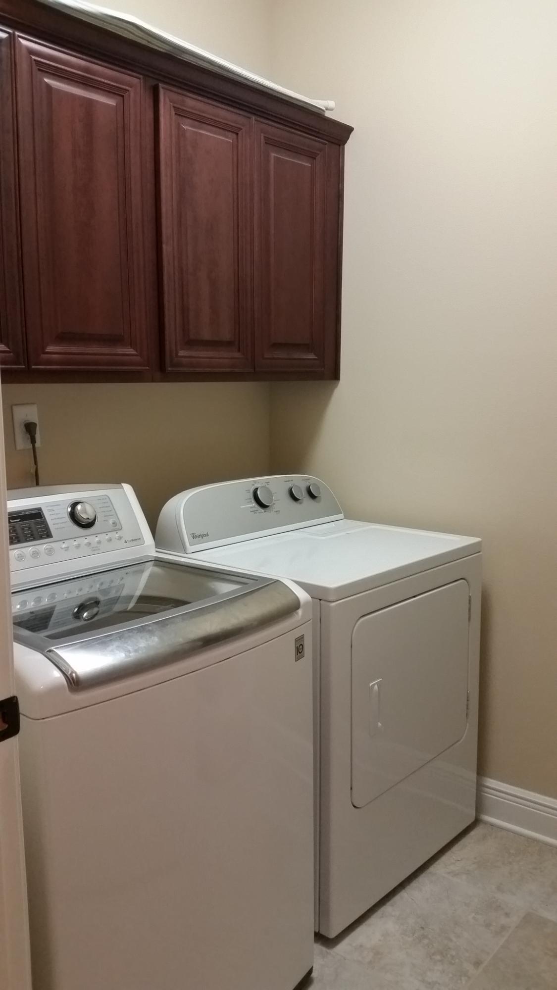 SOUNDSIDE MOORINGS - Residential