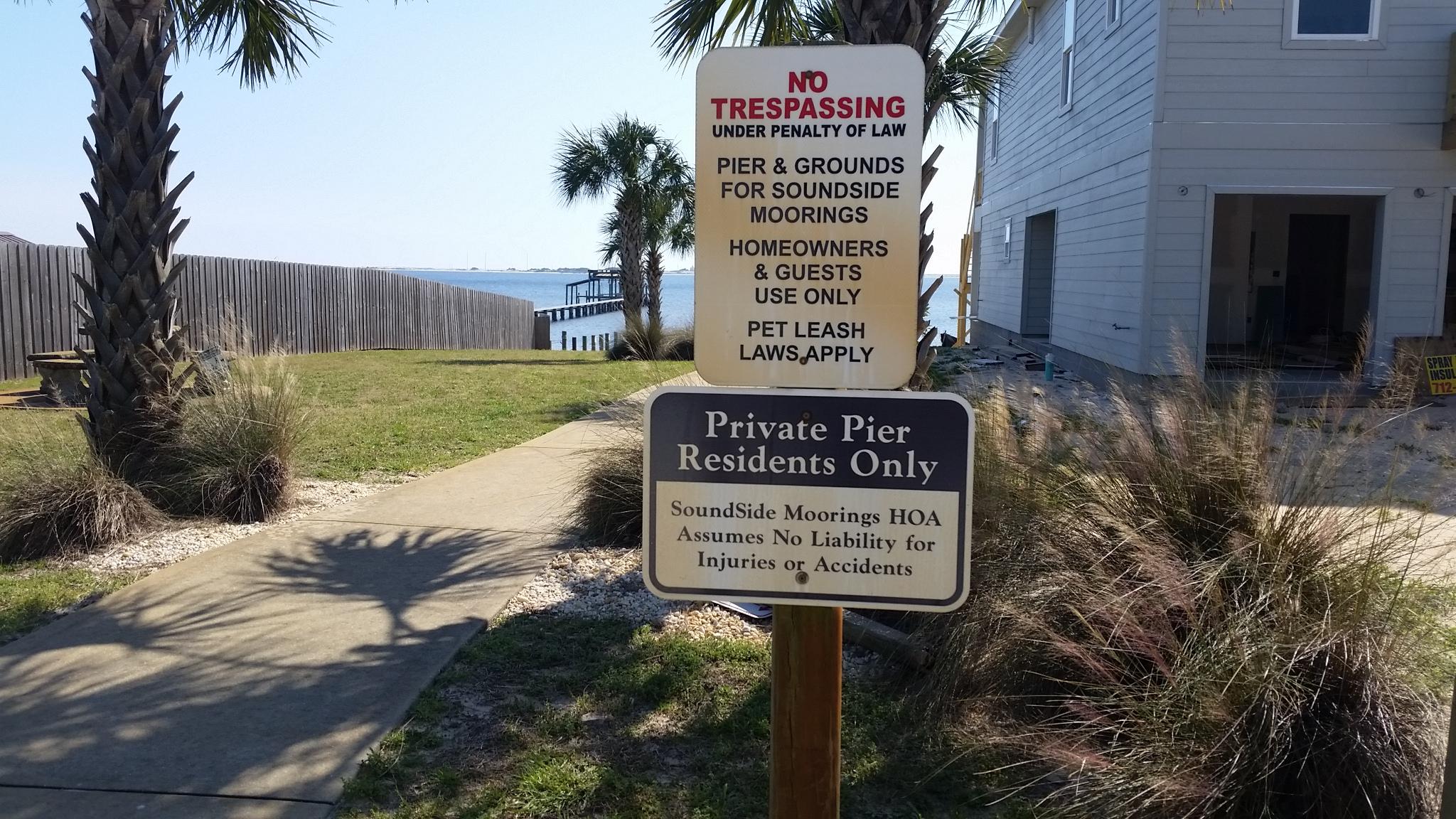 SOUNDSIDE MOORINGS - Residential