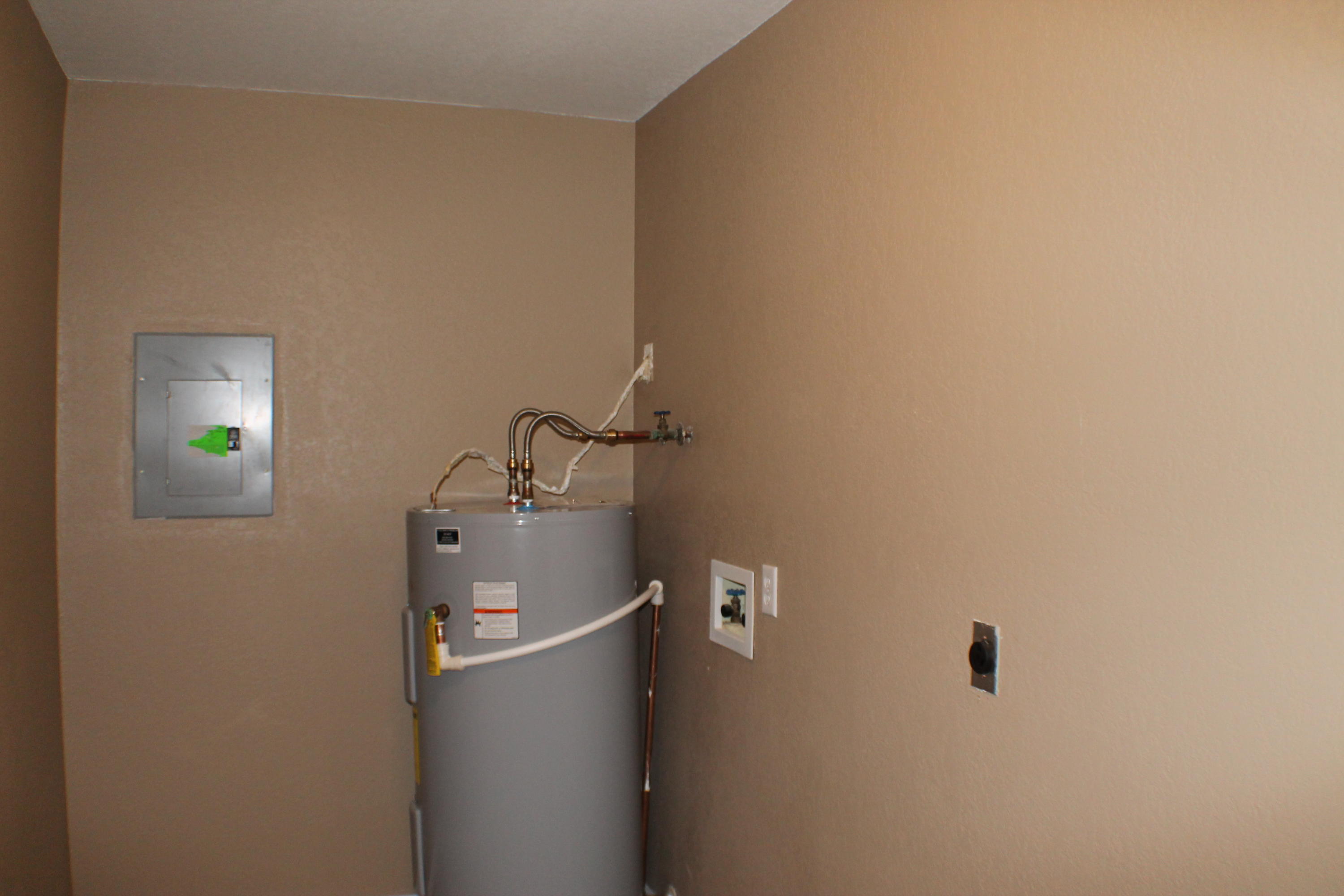 RURAL CRESTVIEW - Residential