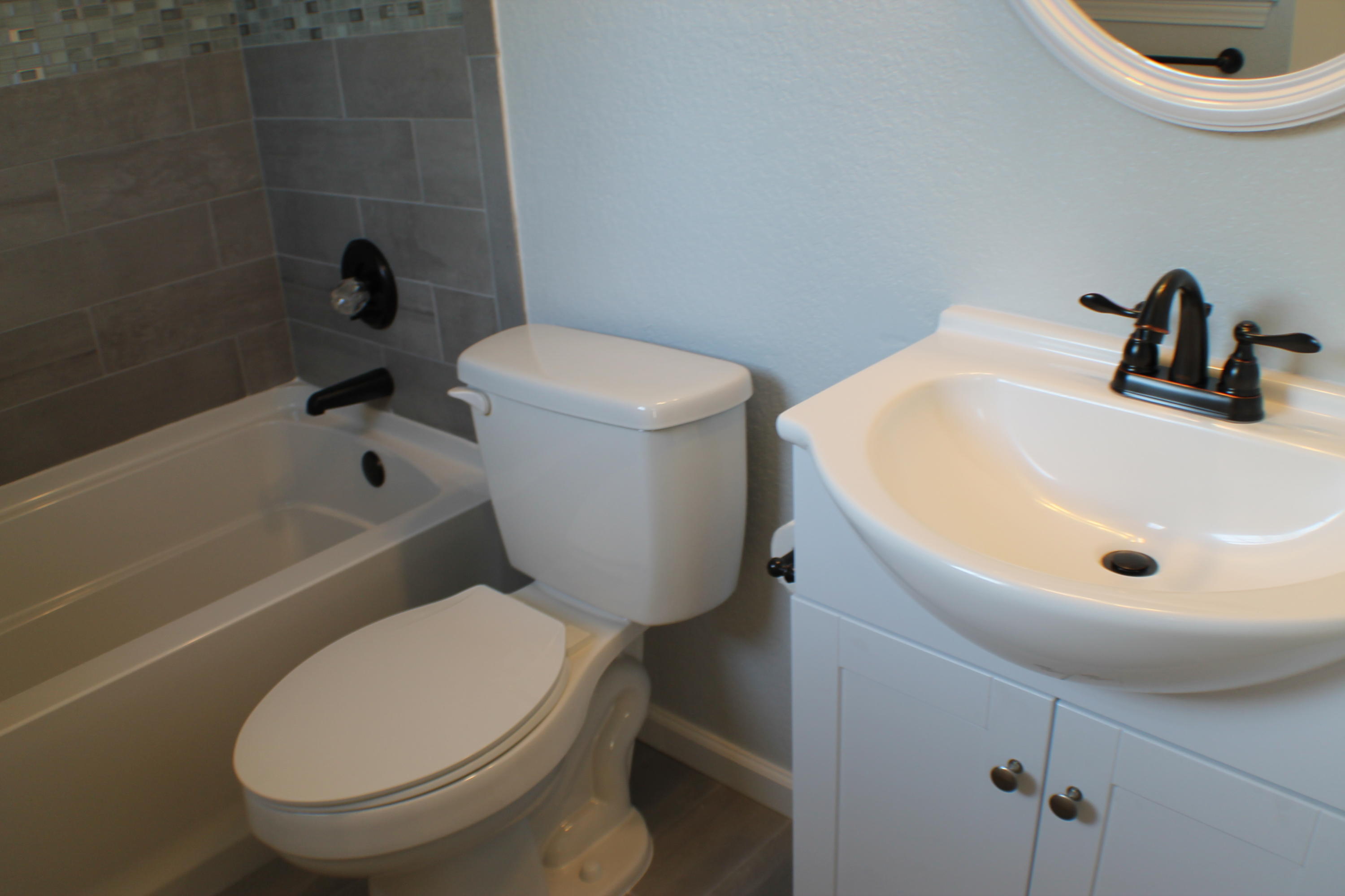 RURAL CRESTVIEW - Residential