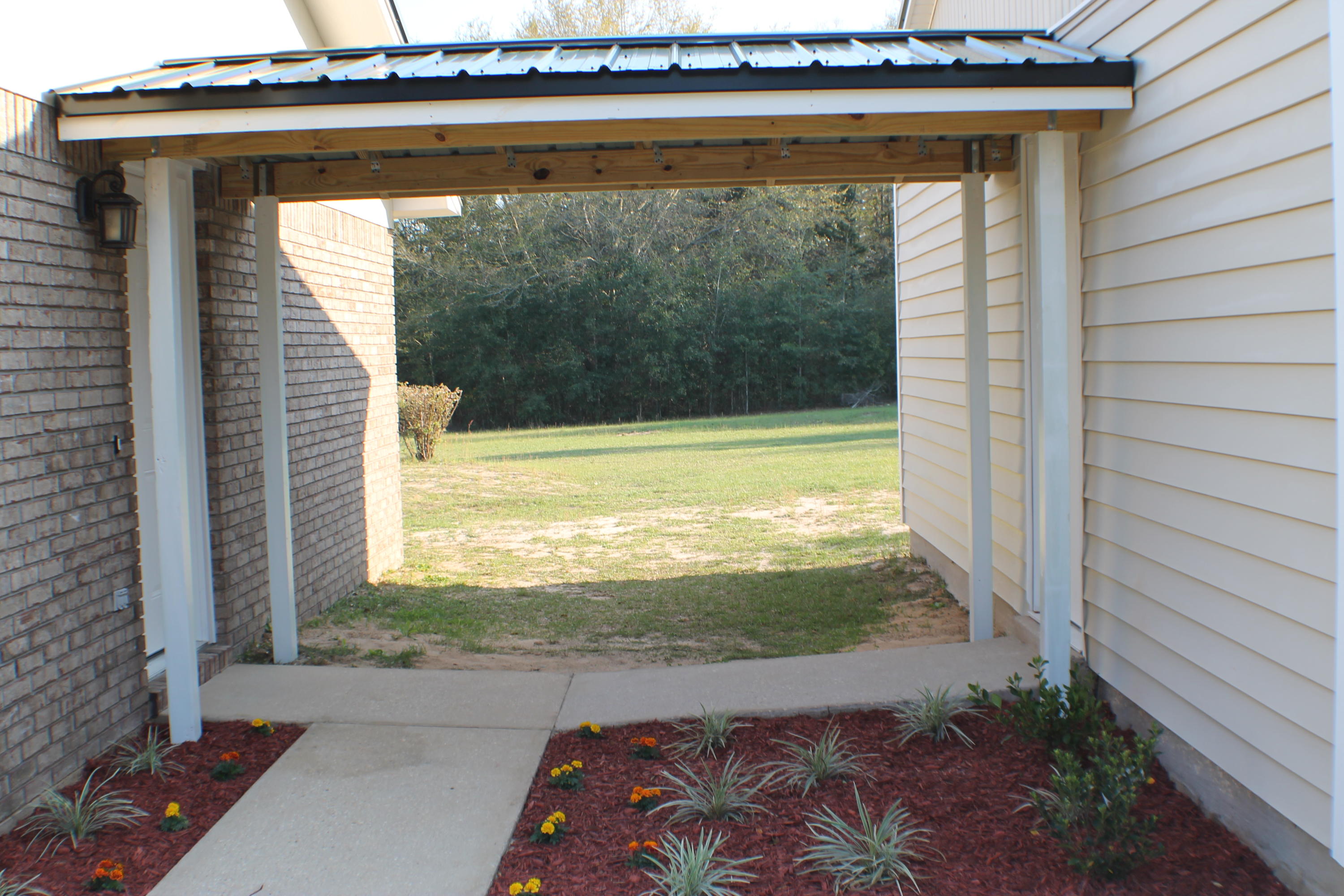 RURAL CRESTVIEW - Residential