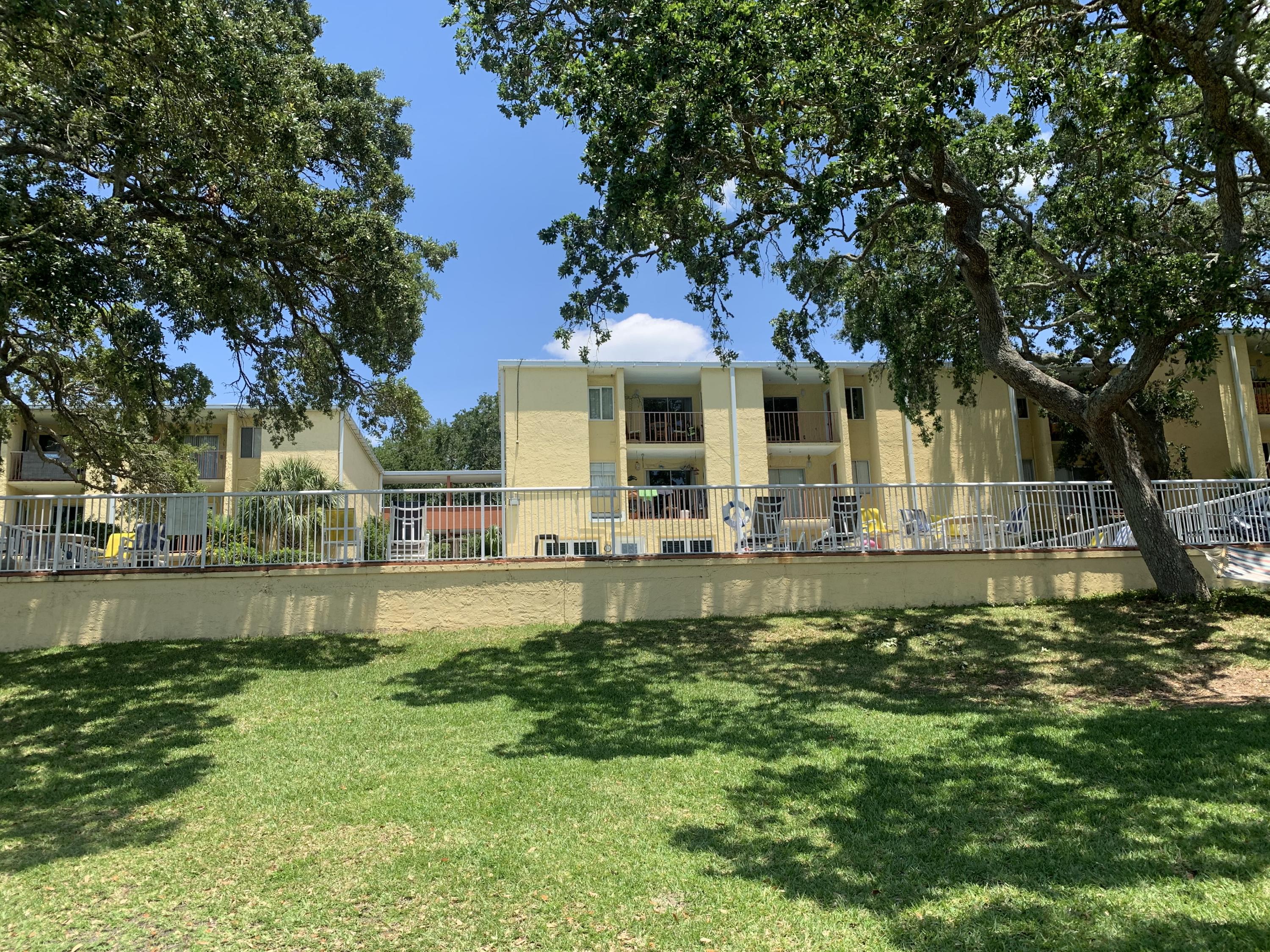 CEDARS THE - Residential