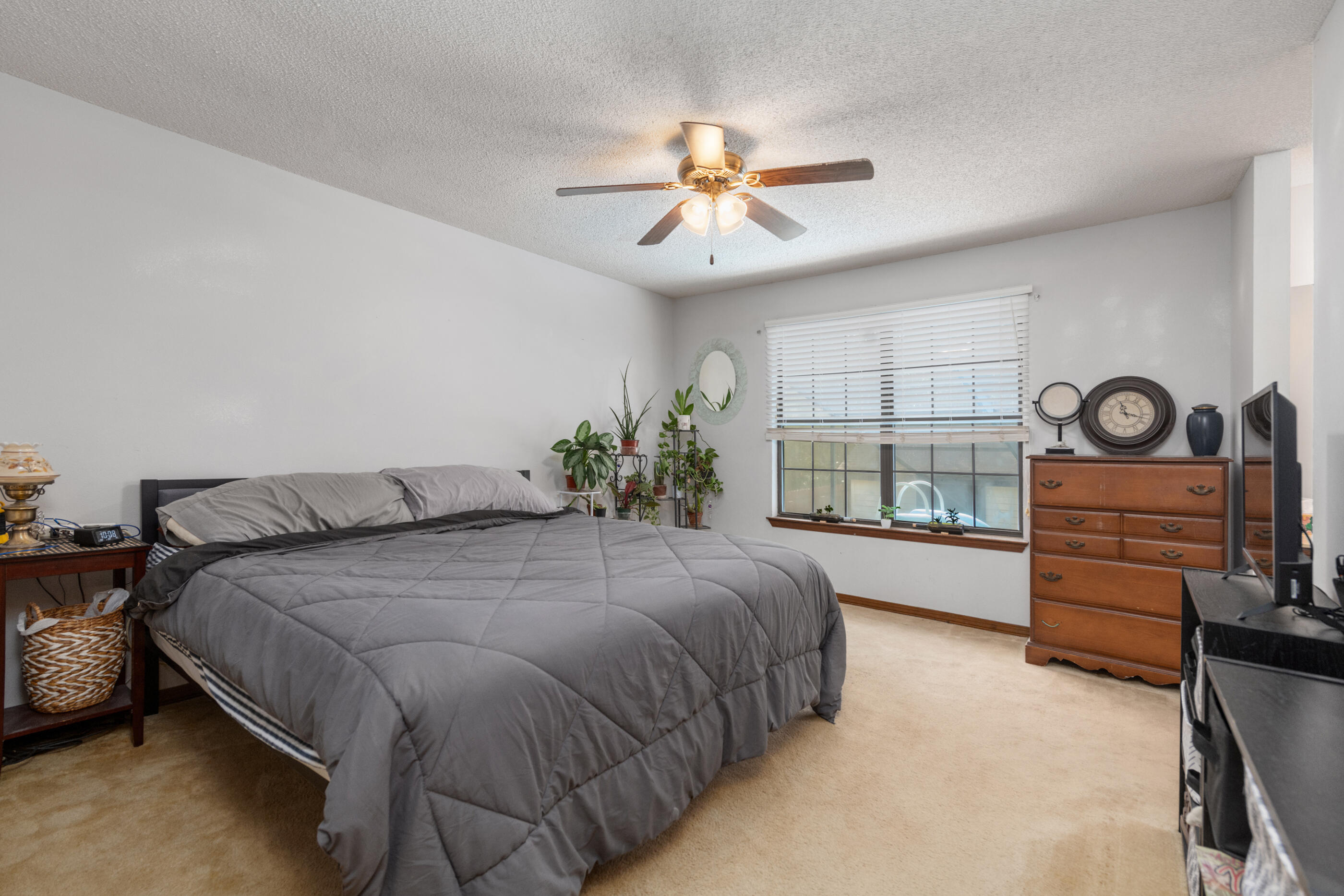 CREEKSIDE 4 - Residential